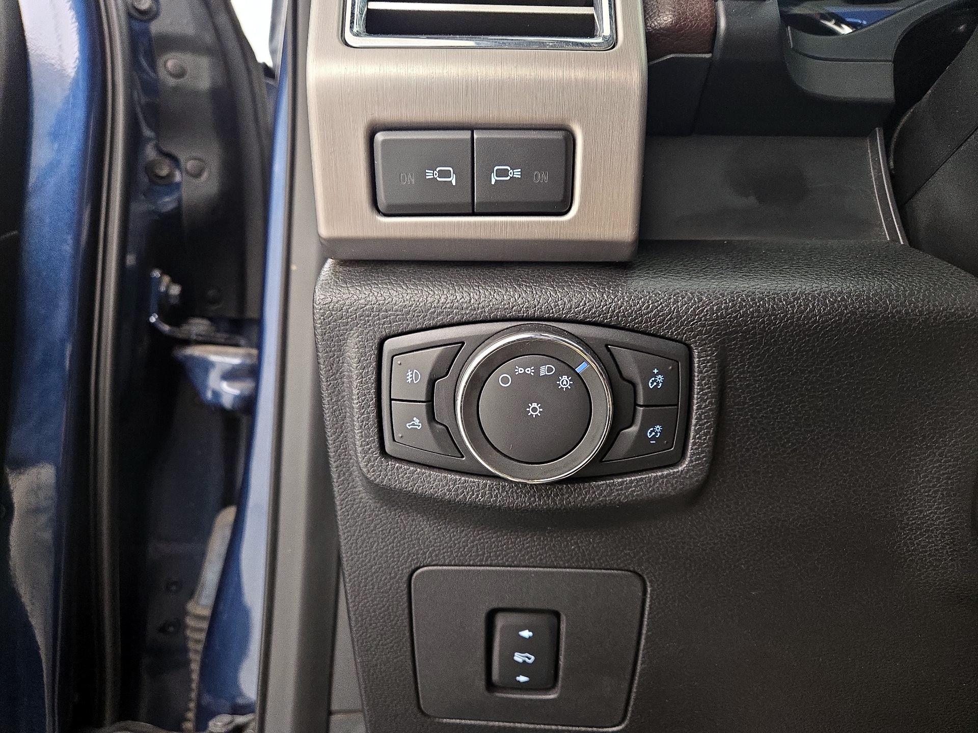 Thumbnail: 2016 Ford F-150 - 13