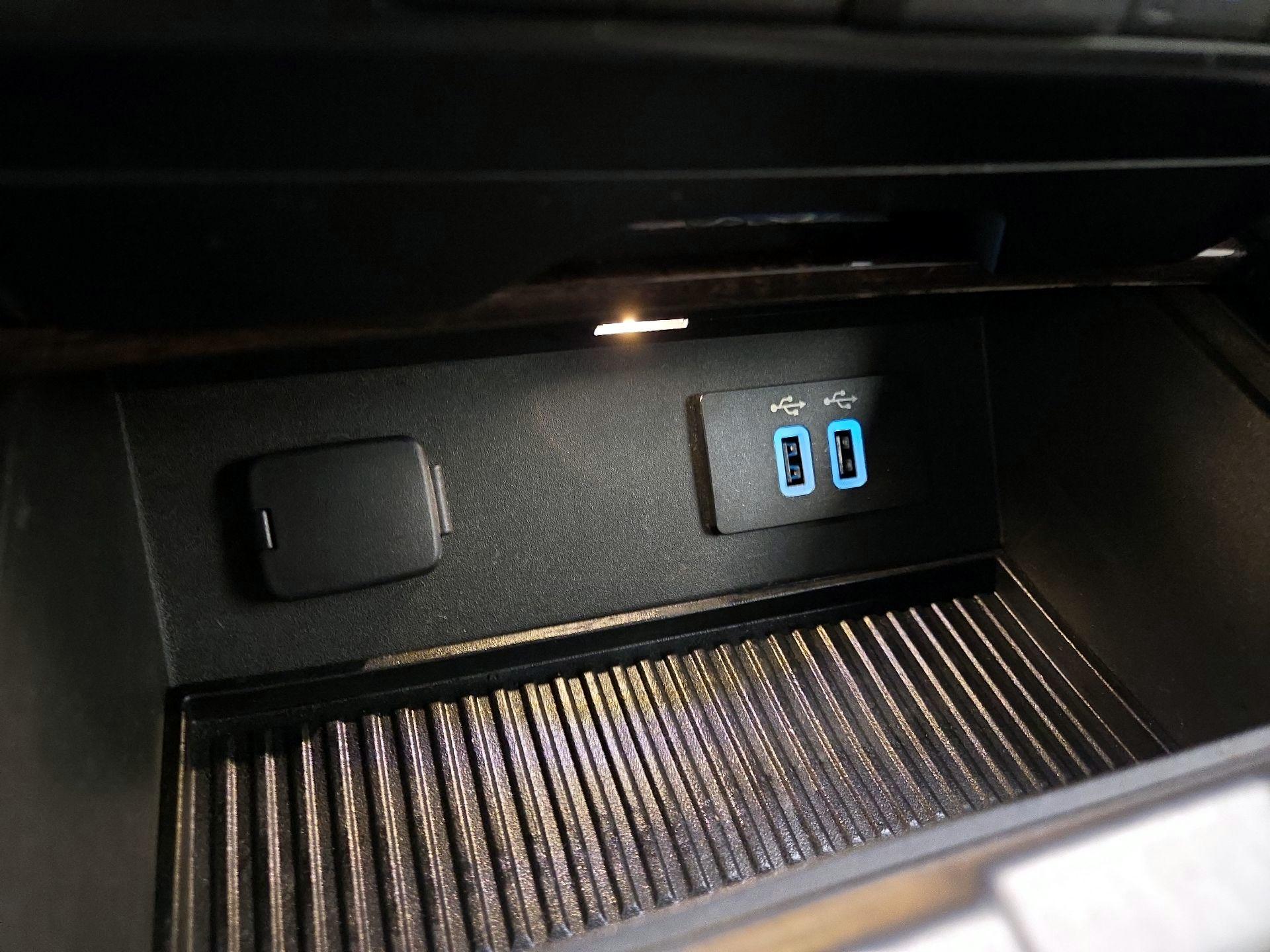 Thumbnail: 2016 Ford F-150 - 19