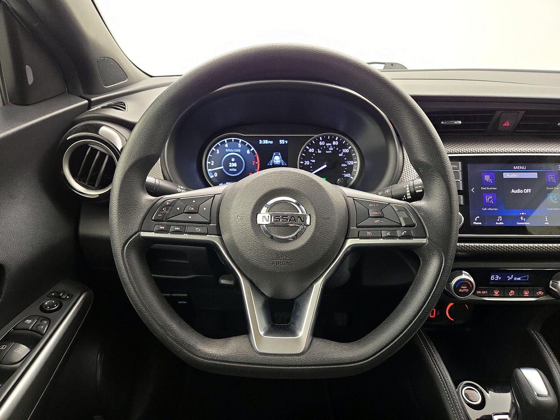 Thumbnail: 2020 Nissan Kicks - 10