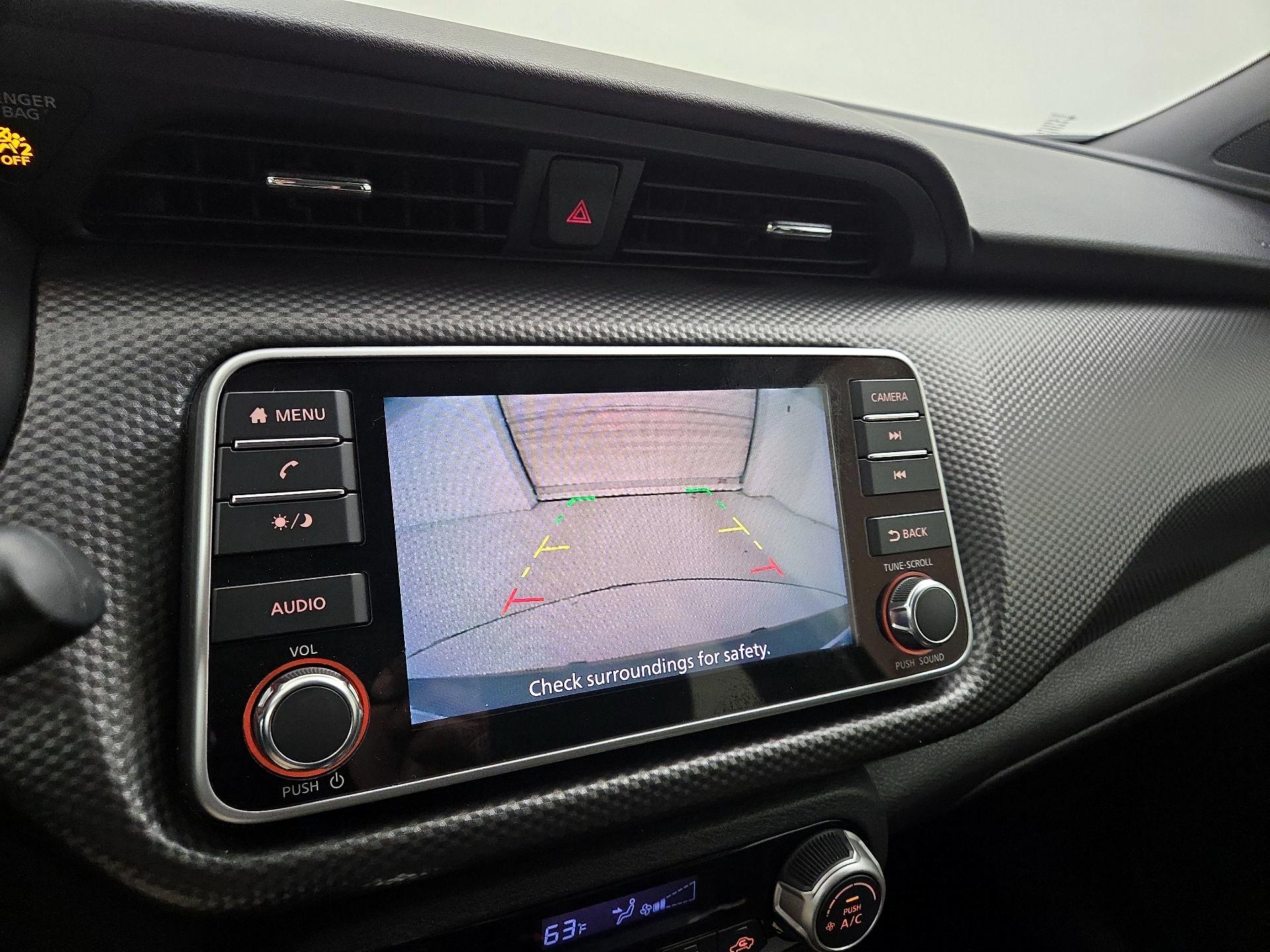 Thumbnail: 2020 Nissan Kicks - 14