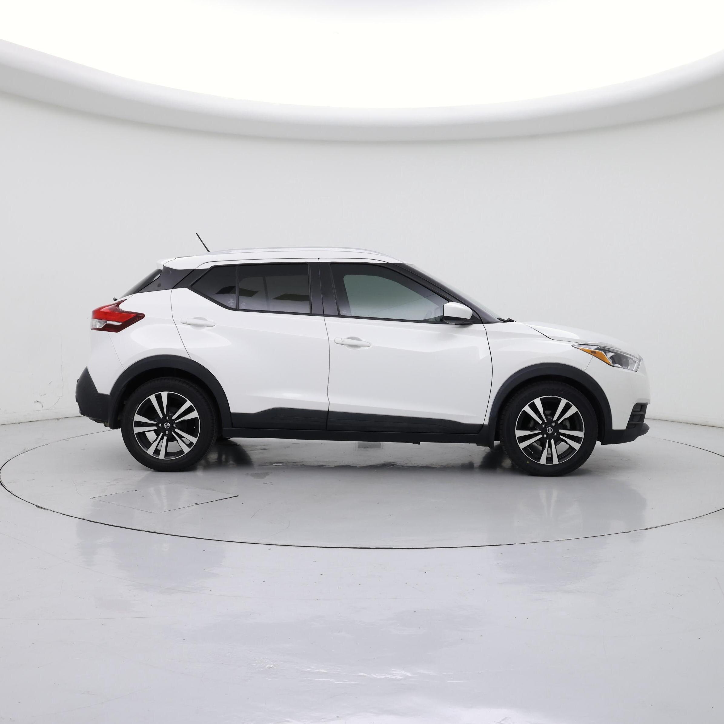 Thumbnail: 2020 Nissan Kicks - 7
