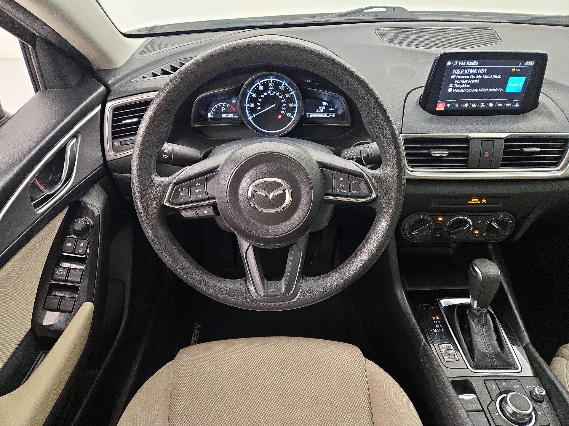 Thumbnail: 2018 Mazda Mazda3 - 10