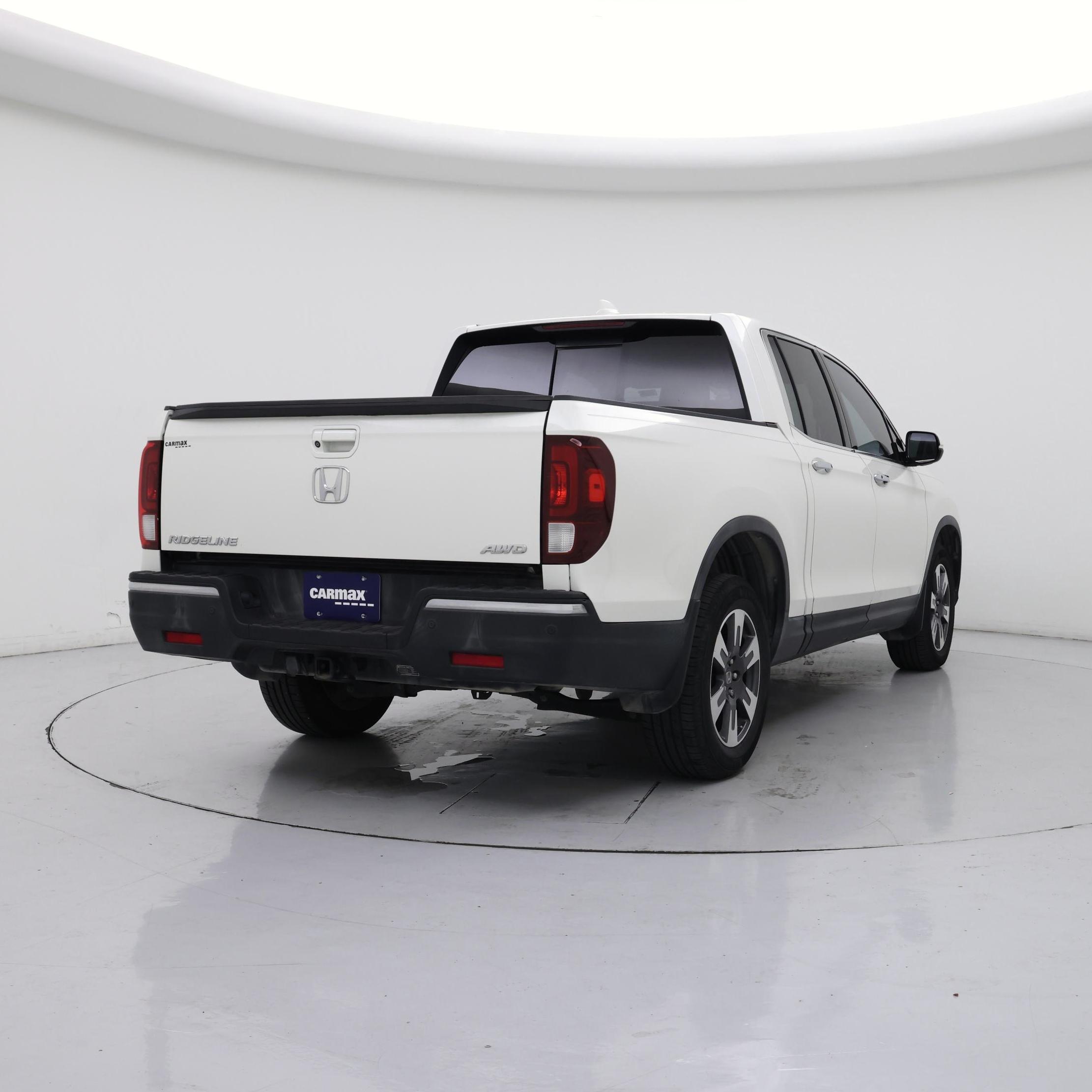 Thumbnail: 2019 Honda Ridgeline - 8