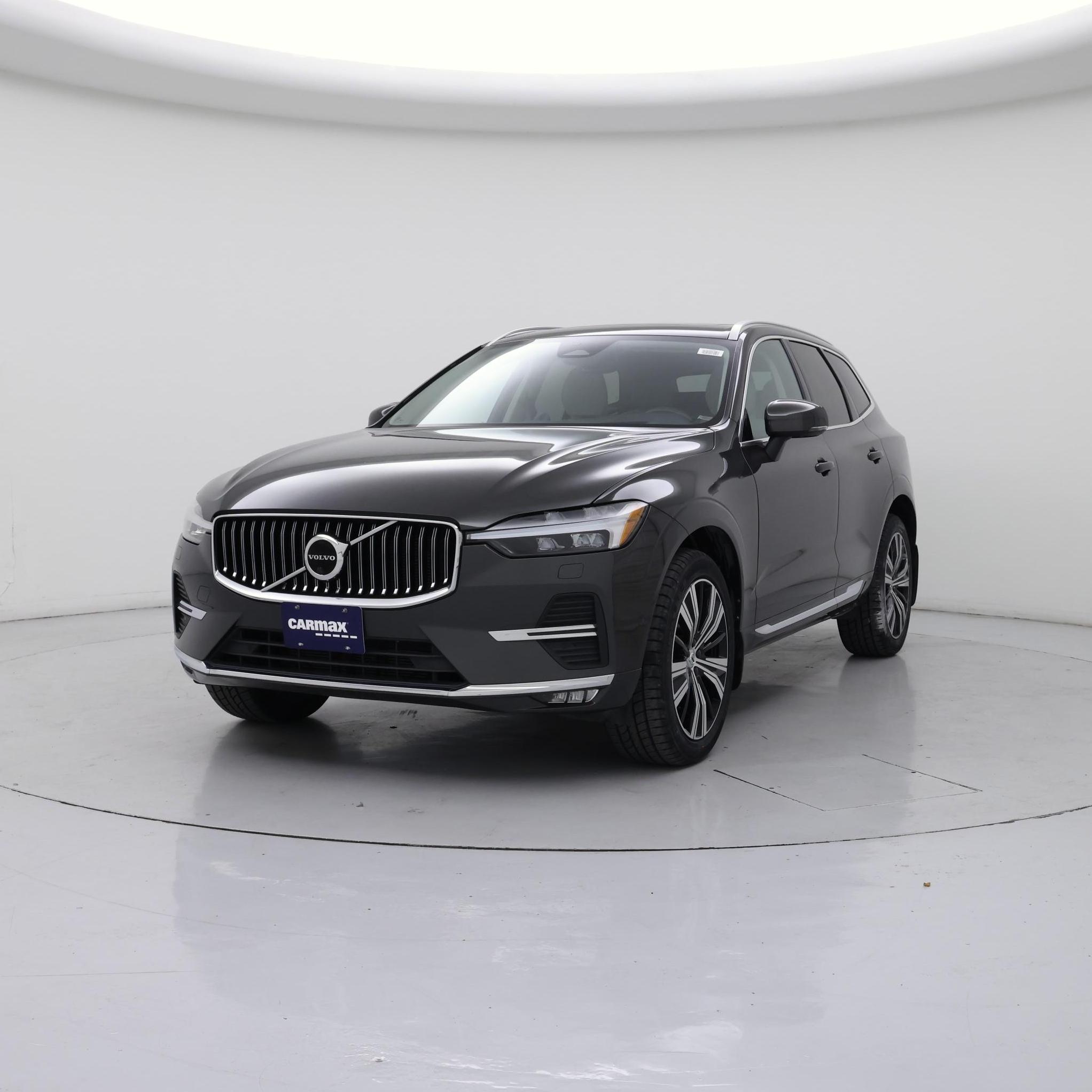 Thumbnail: 2022 Volvo XC60 - 4