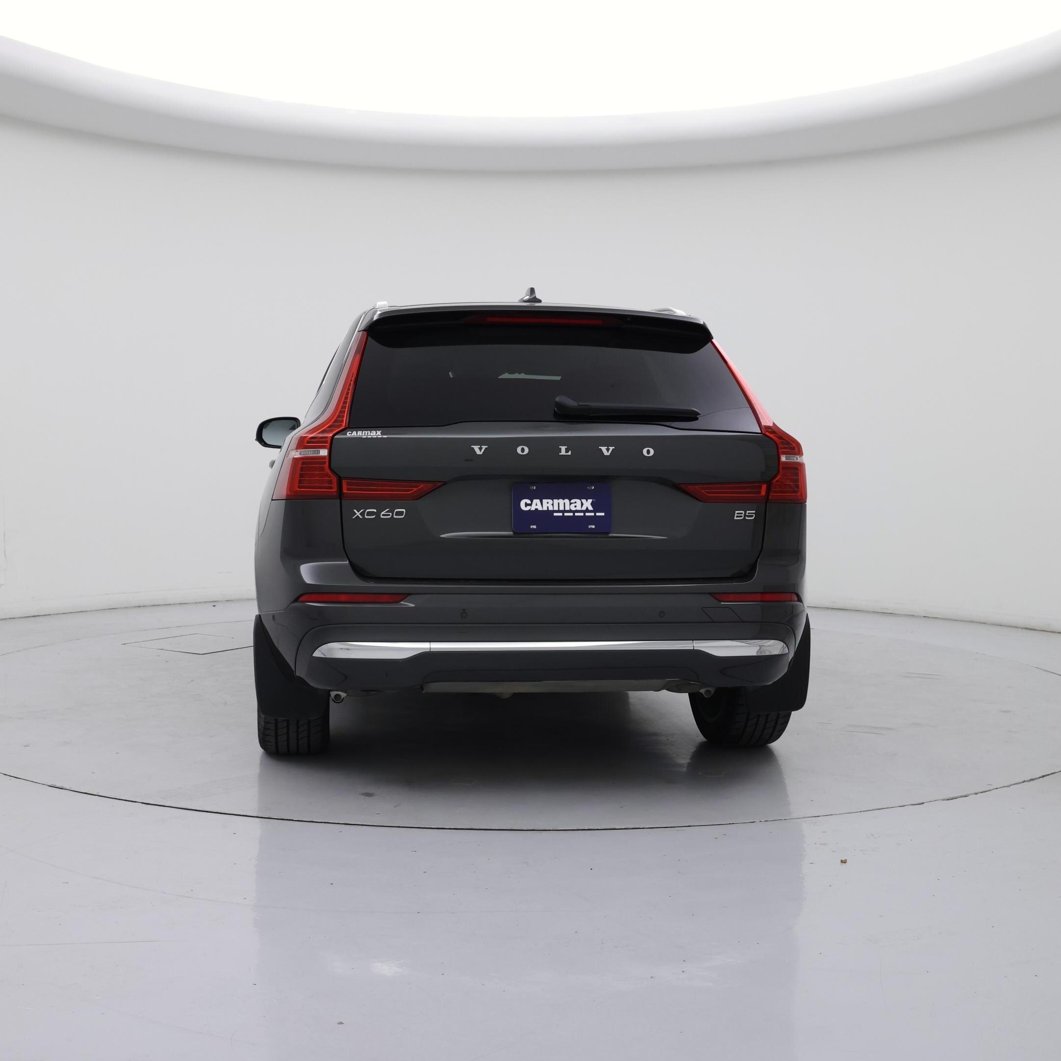 Thumbnail: 2022 Volvo XC60 - 6
