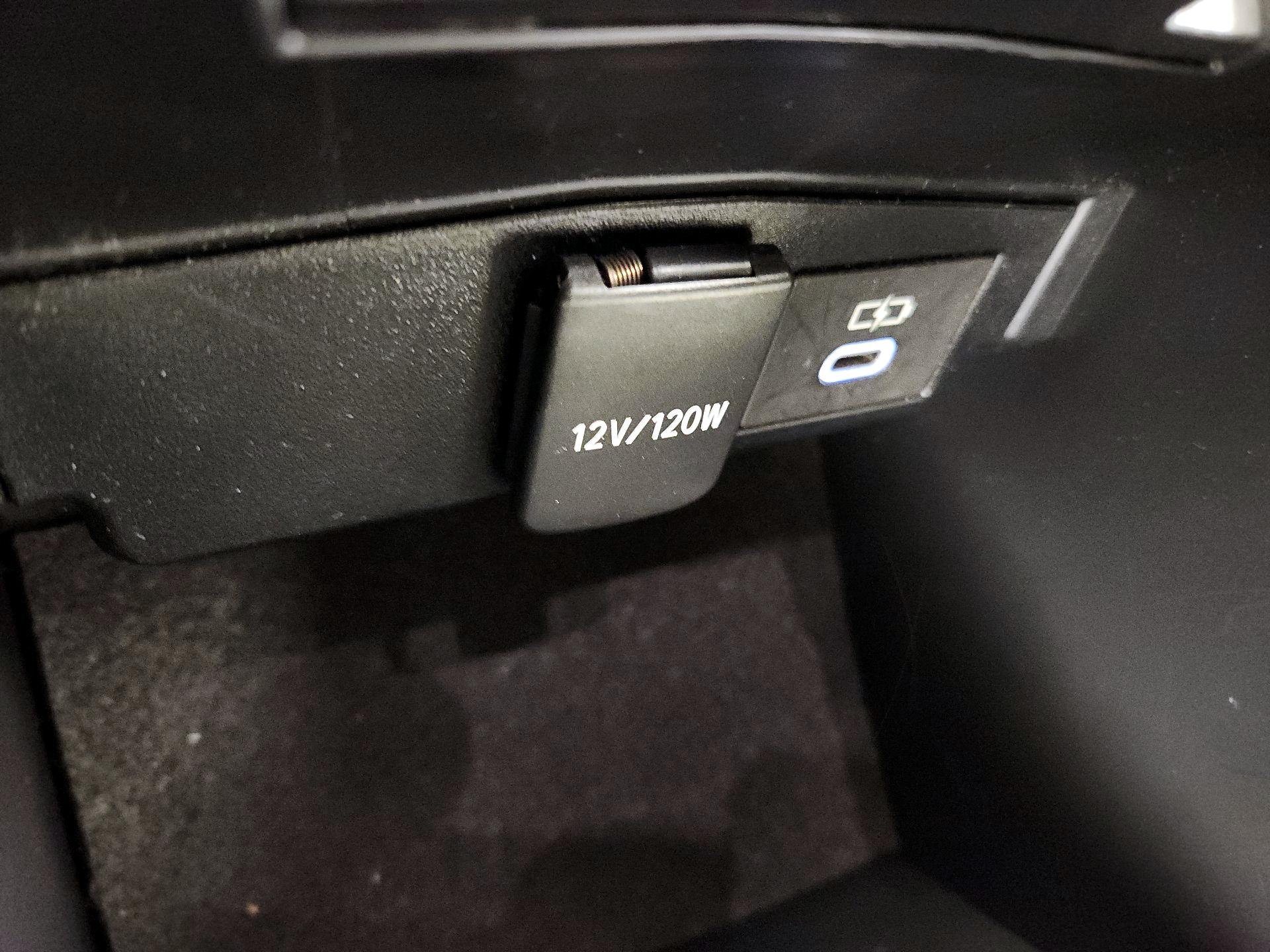 Thumbnail: 2024 Toyota Corolla - 18