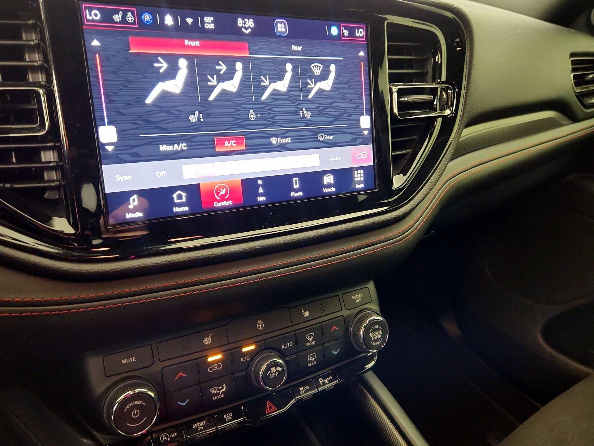 Thumbnail: 2025 Dodge Durango - 17