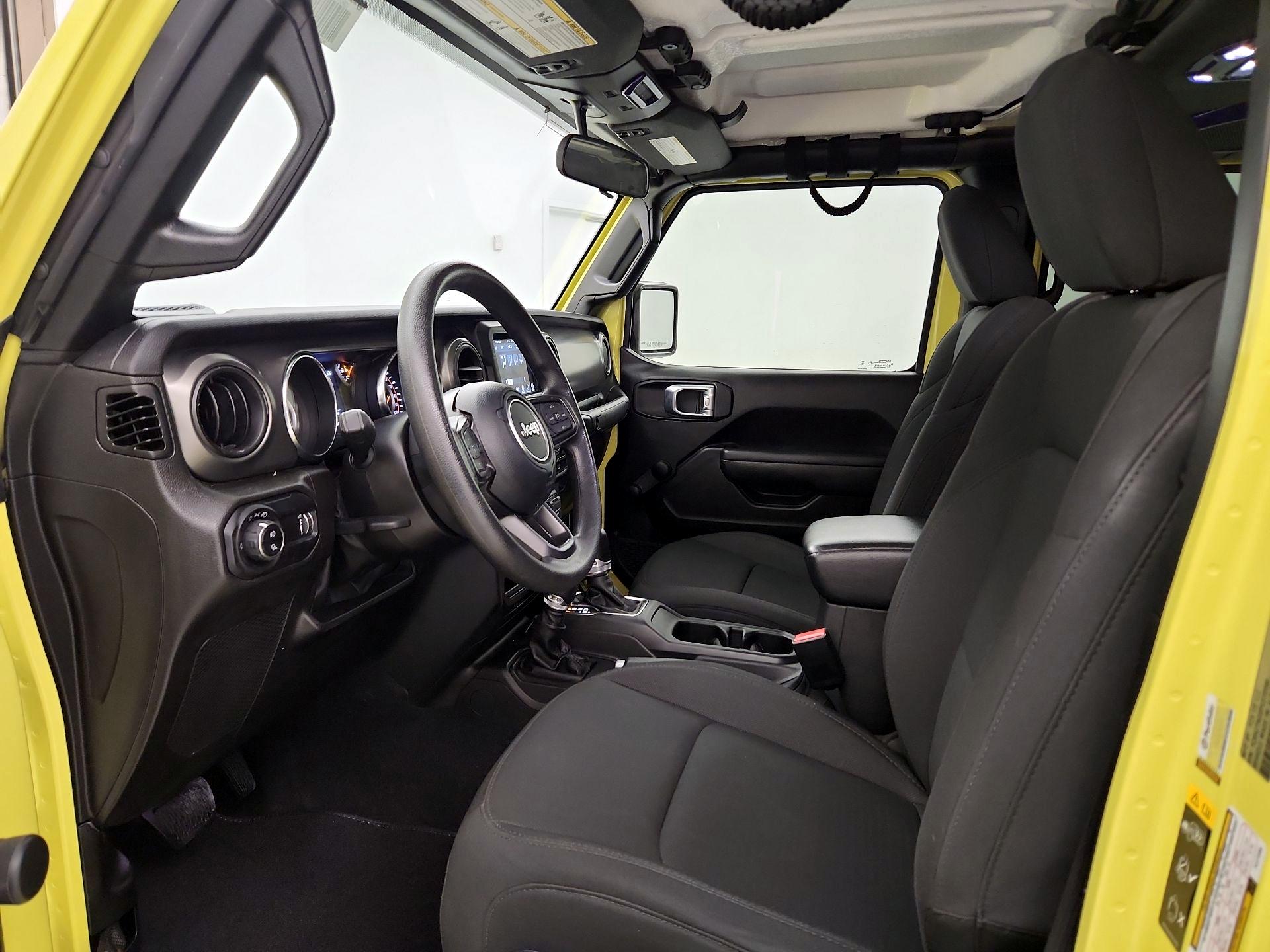 Thumbnail: 2023 Jeep Gladiator - 11