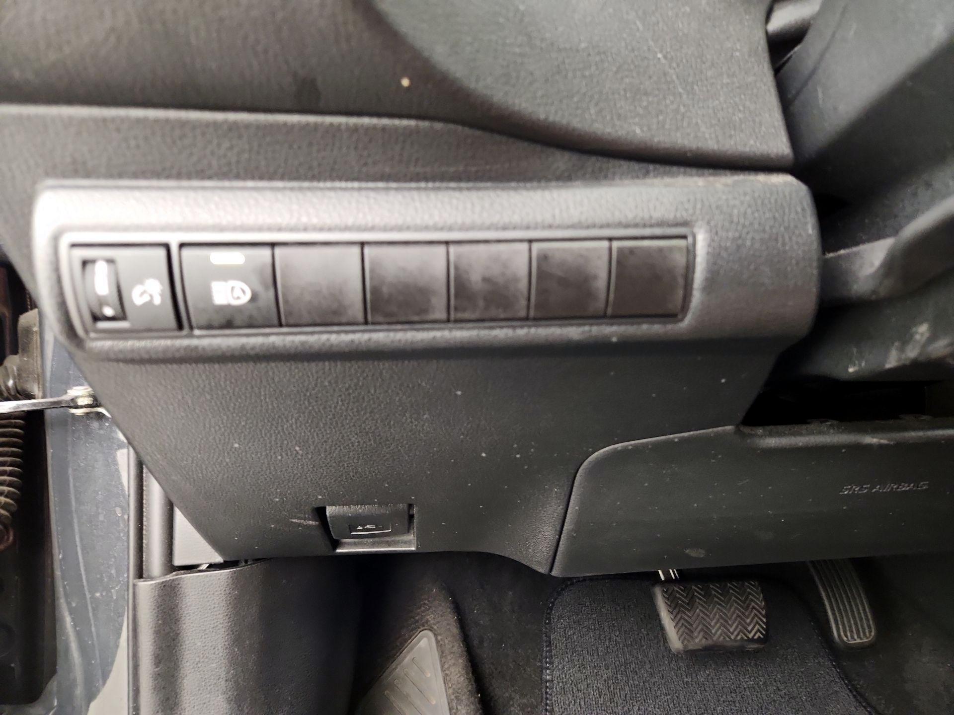 Thumbnail: 2024 Toyota Corolla - 13