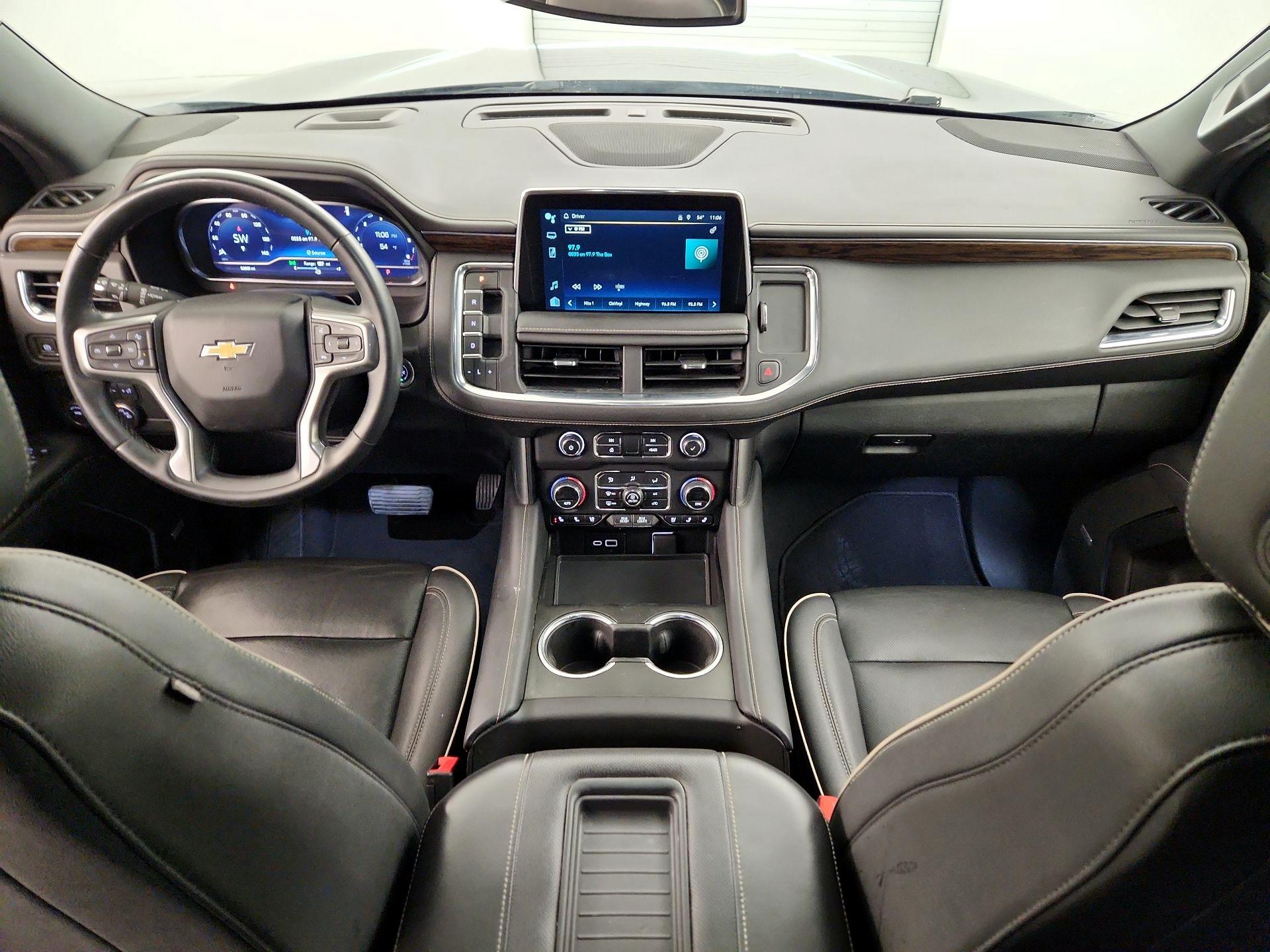 Thumbnail: 2023 Chevrolet Suburban - 9