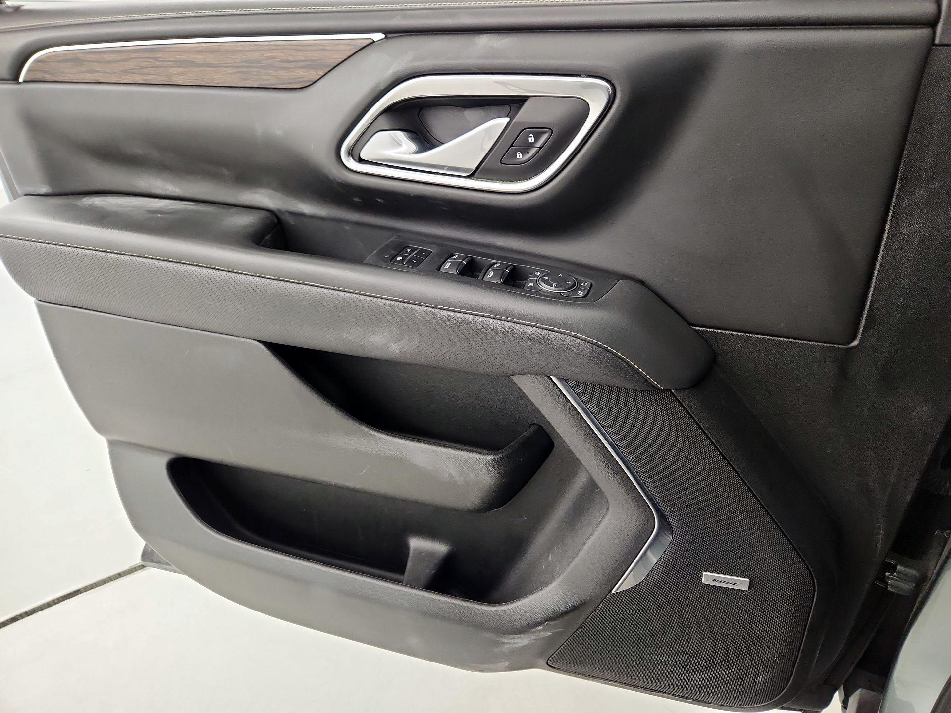 Thumbnail: 2023 Chevrolet Suburban - 12