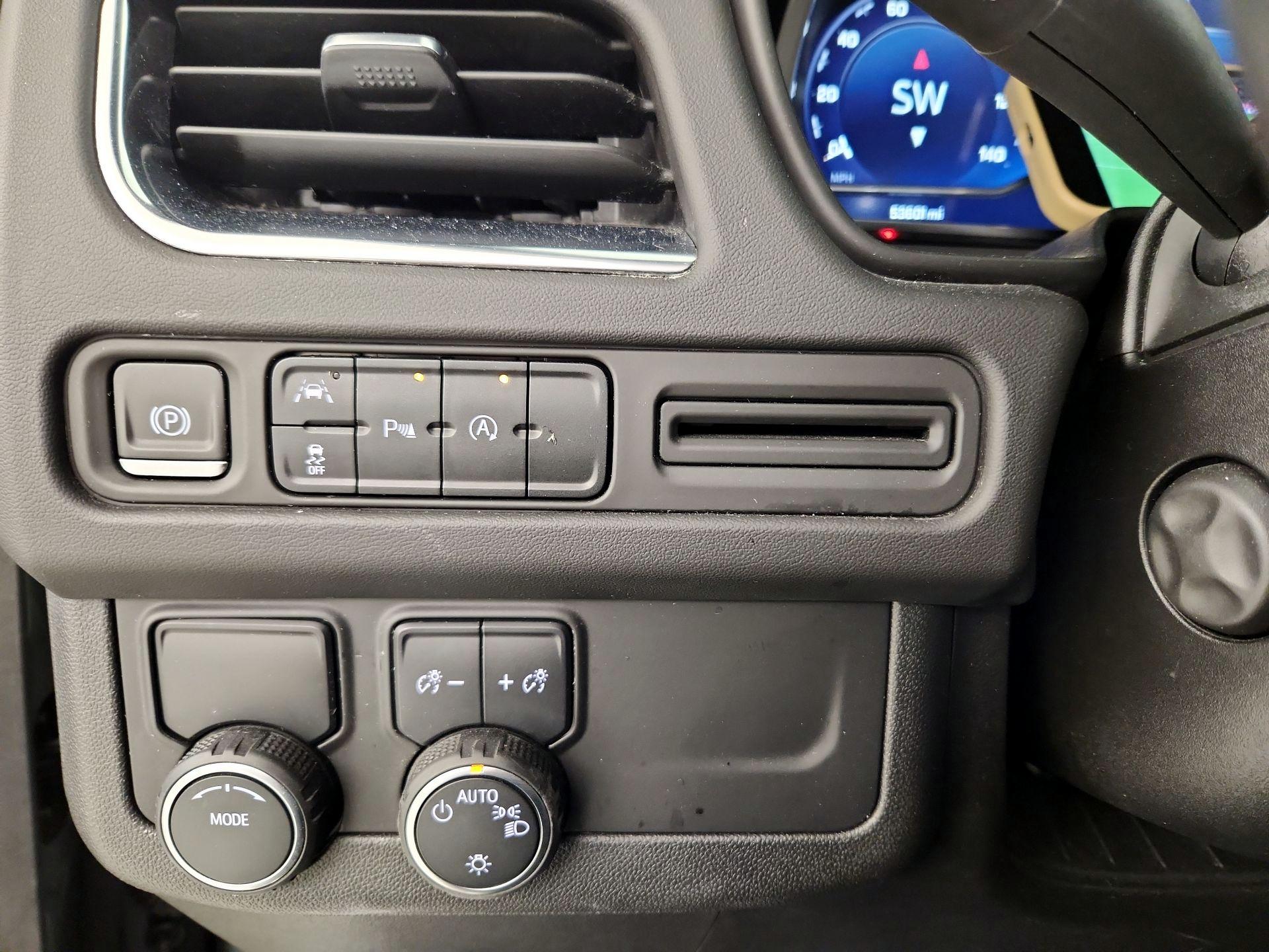 Thumbnail: 2023 Chevrolet Suburban - 13