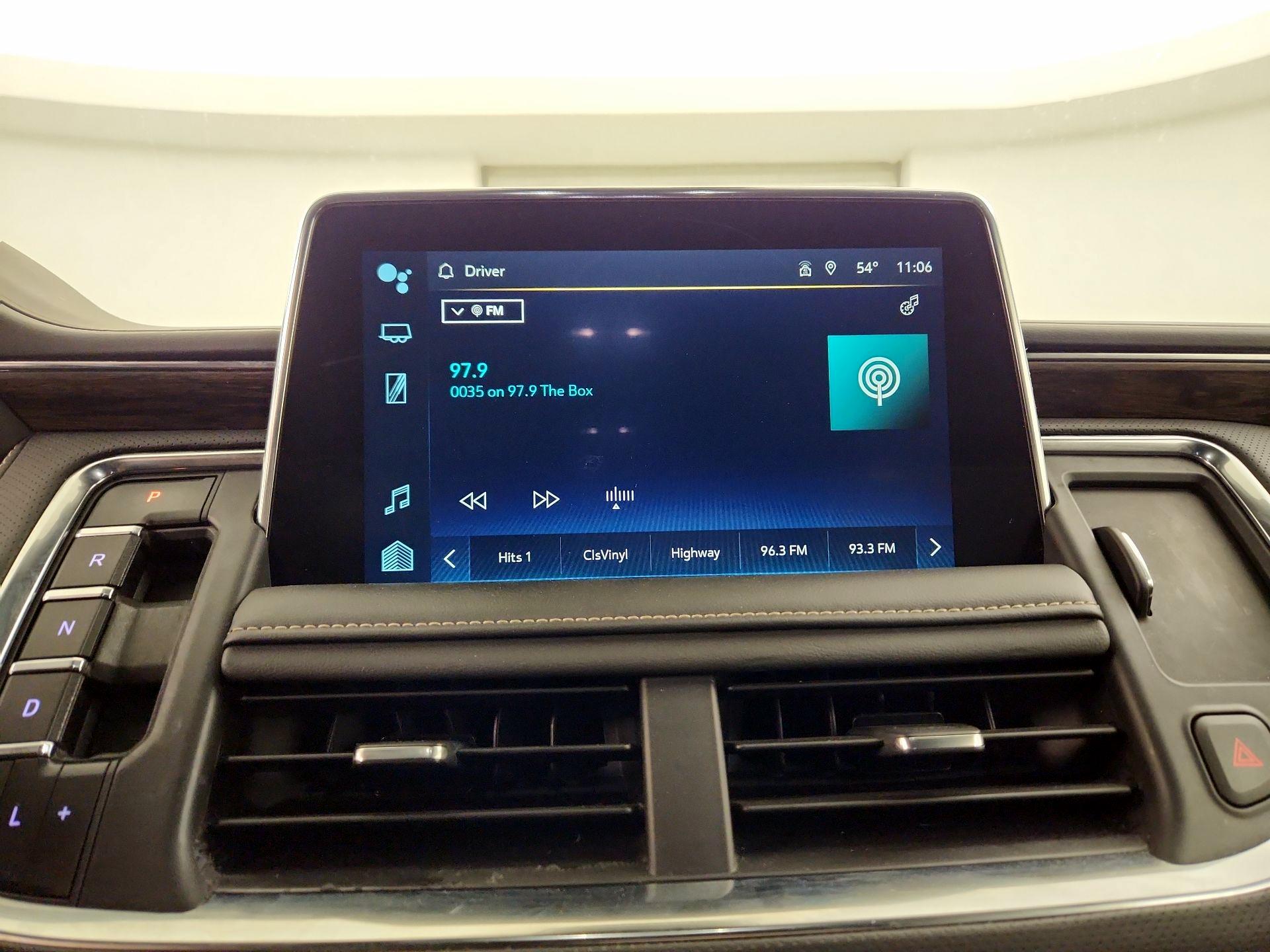 Thumbnail: 2023 Chevrolet Suburban - 15