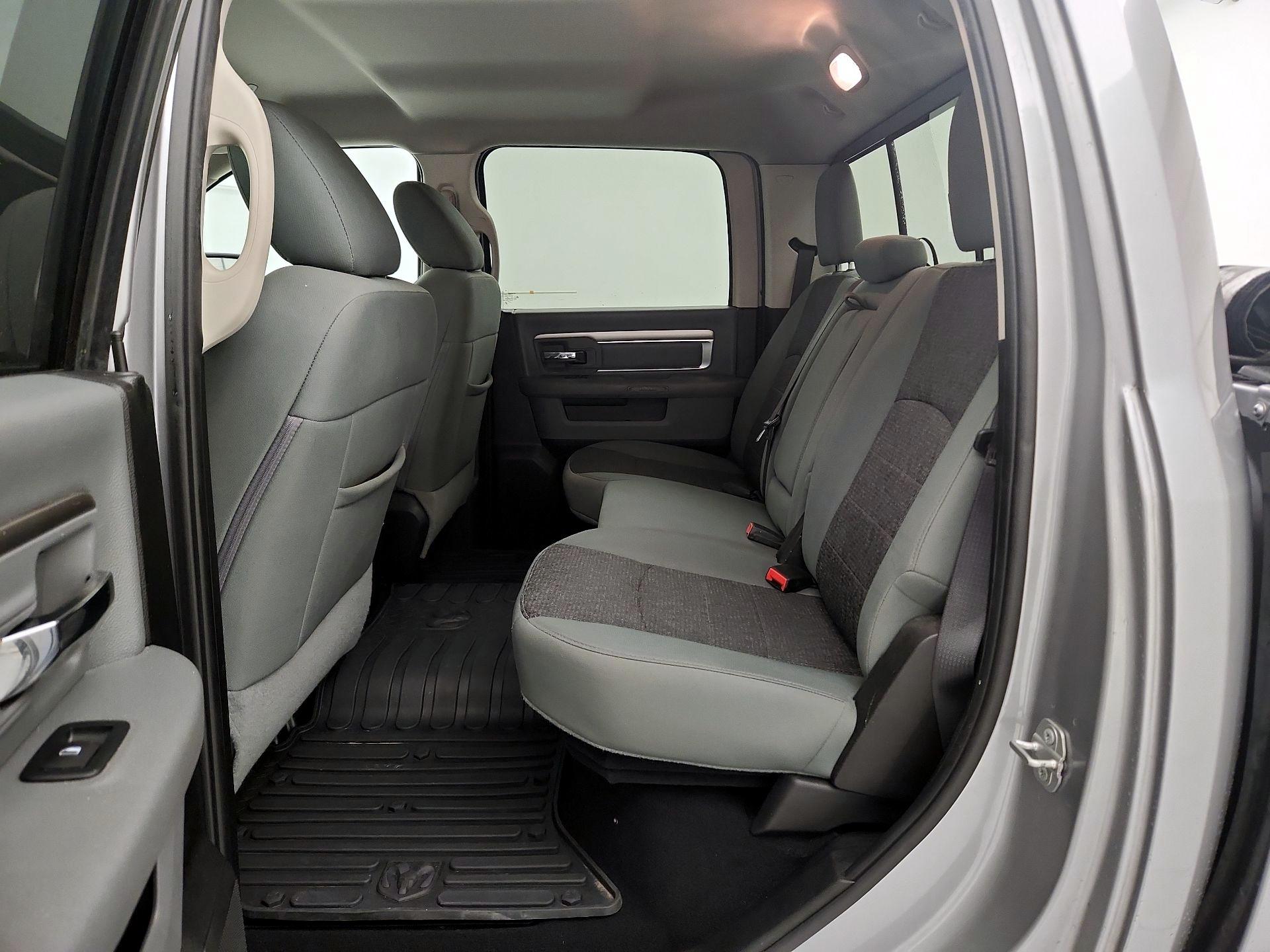 Thumbnail: 2020 RAM 1500 Classic - 20