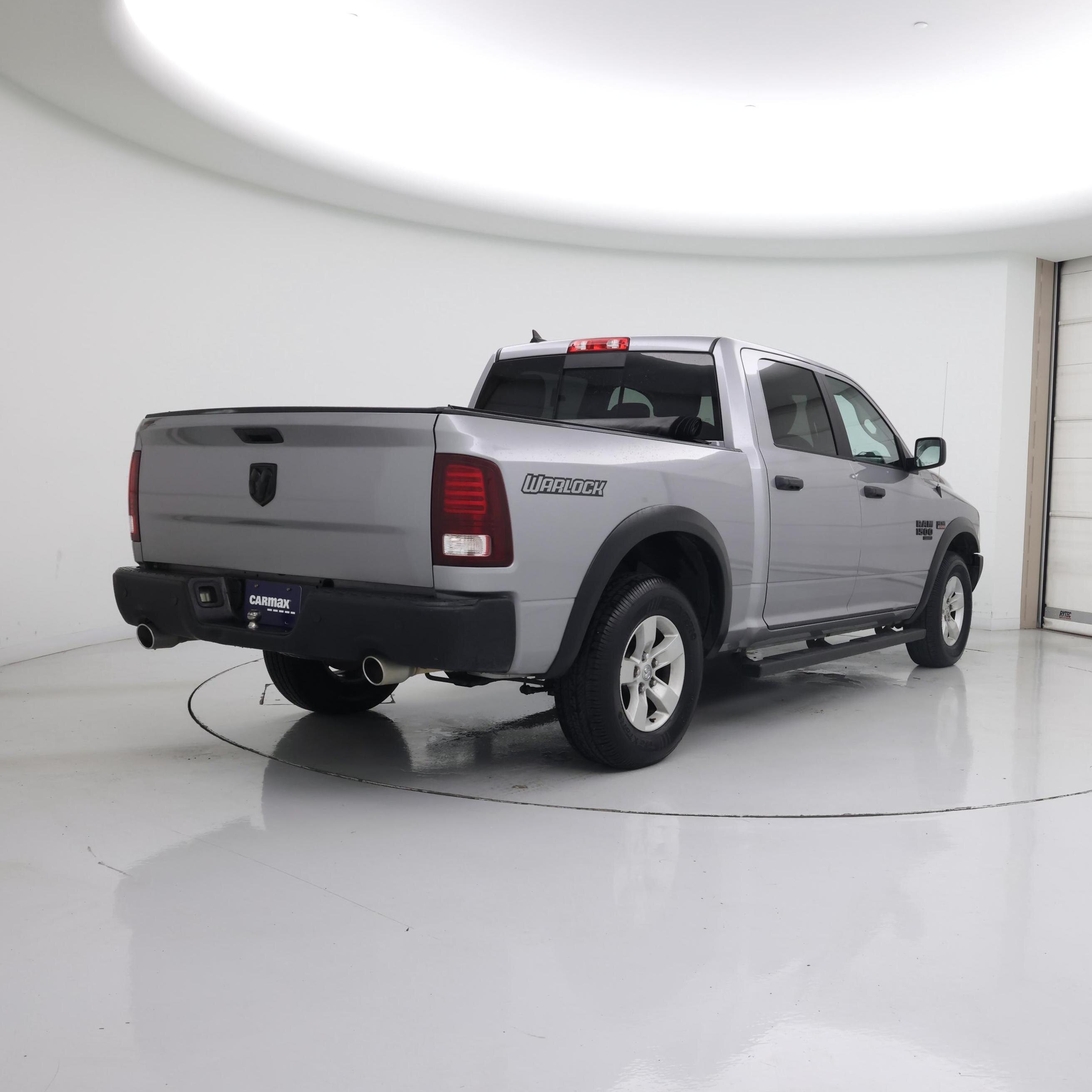 Thumbnail: 2020 RAM 1500 Classic - 8