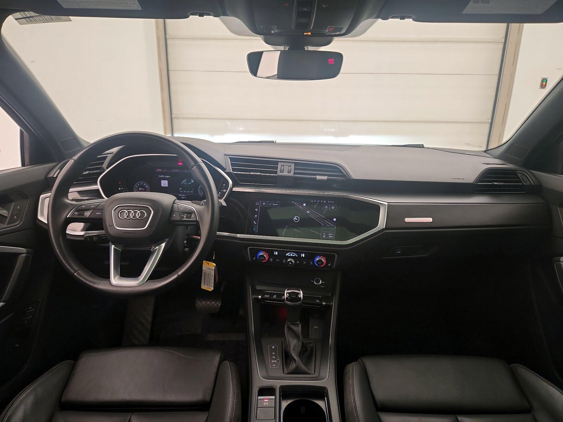 Thumbnail: 2022 Audi Q3 - 9