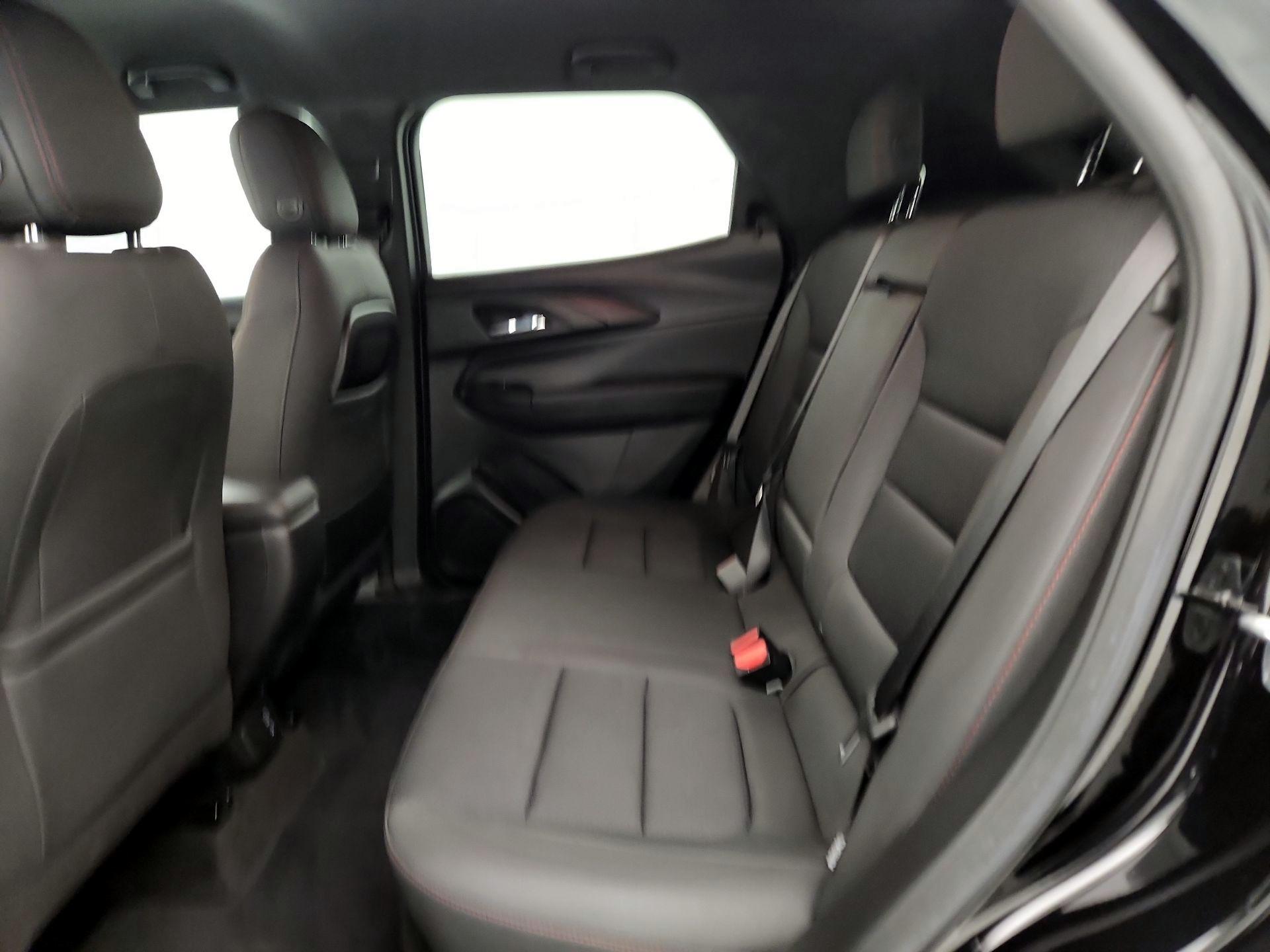 Thumbnail: 2022 Chevrolet TrailBlazer - 19