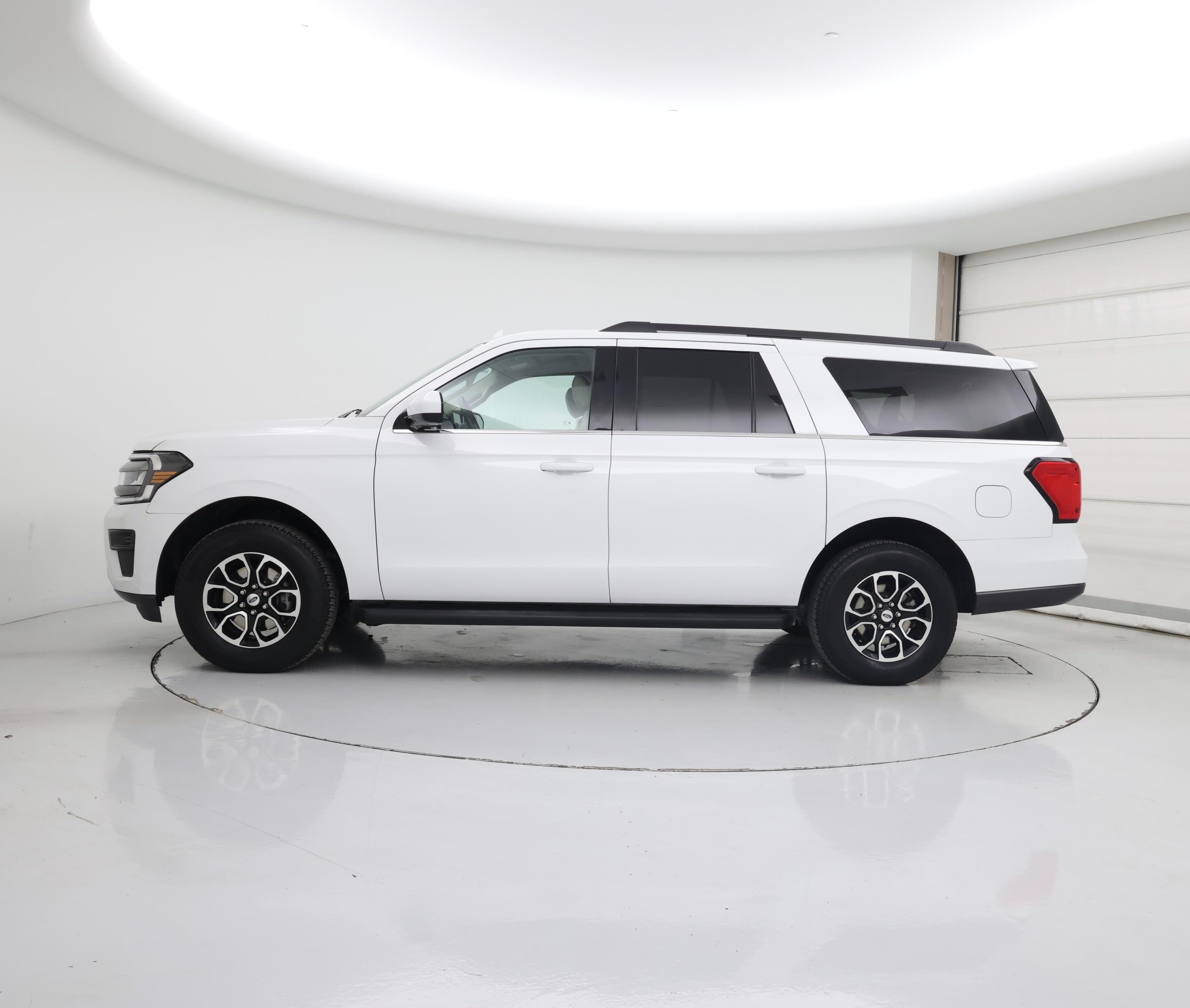 Thumbnail: 2024 Ford Expedition MAX - 3