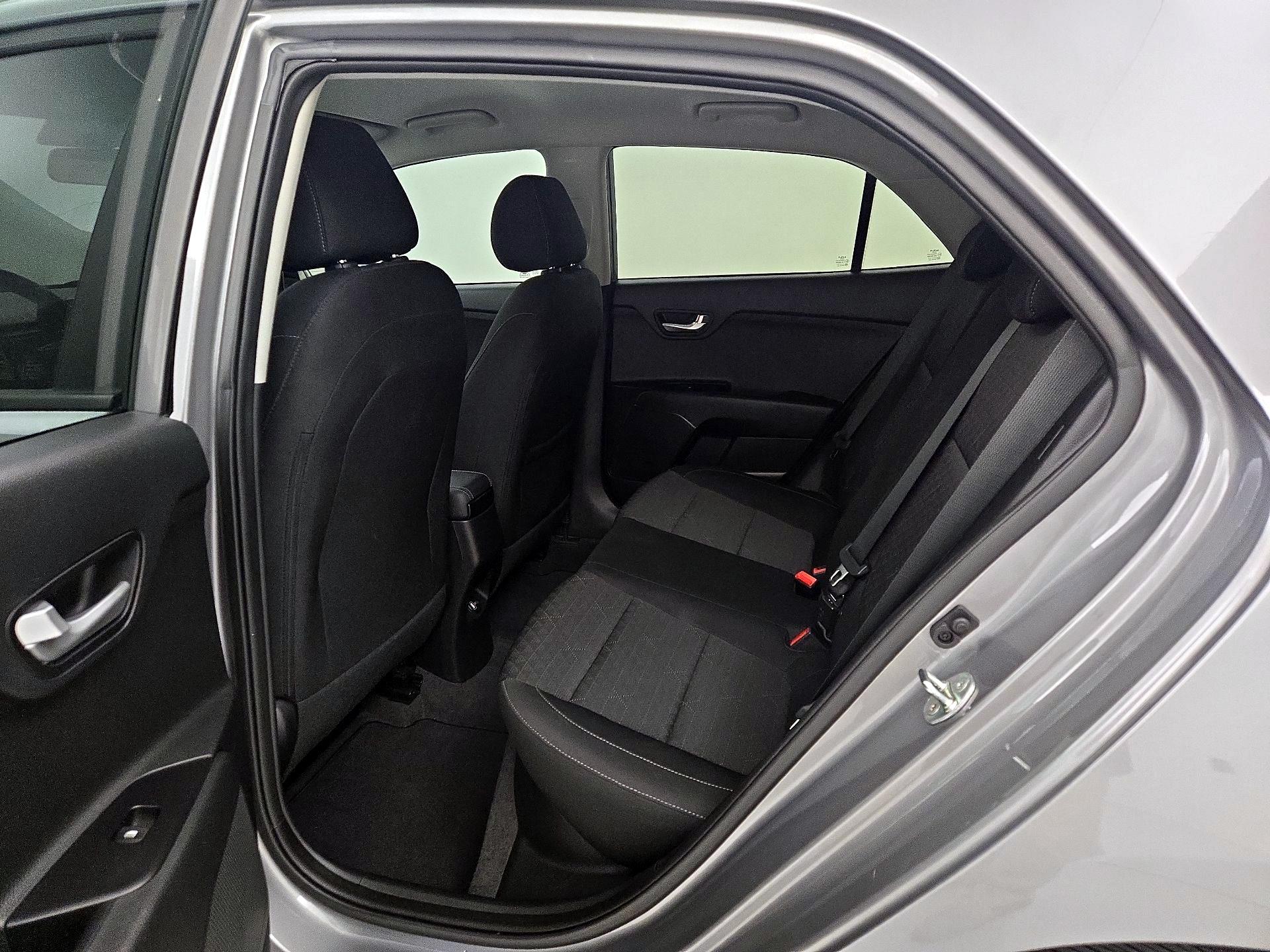 Thumbnail: 2023 Kia Rio - 19