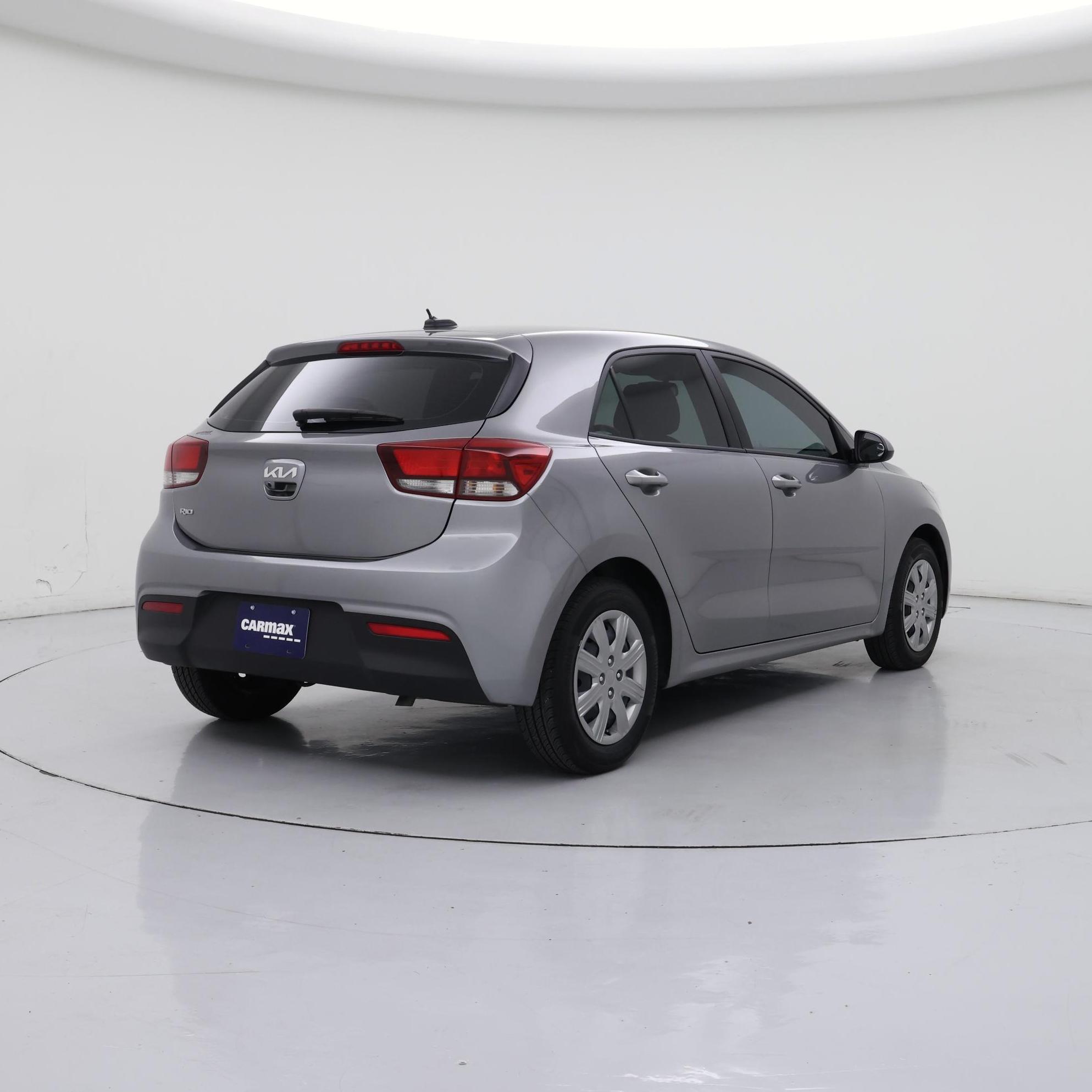 Thumbnail: 2023 Kia Rio - 8