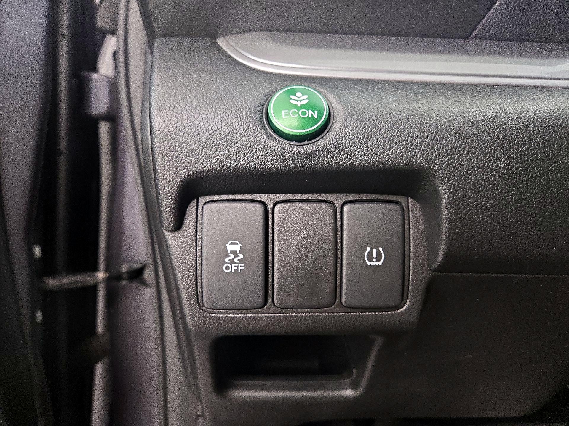 Thumbnail: 2015 Honda CR-V - 13