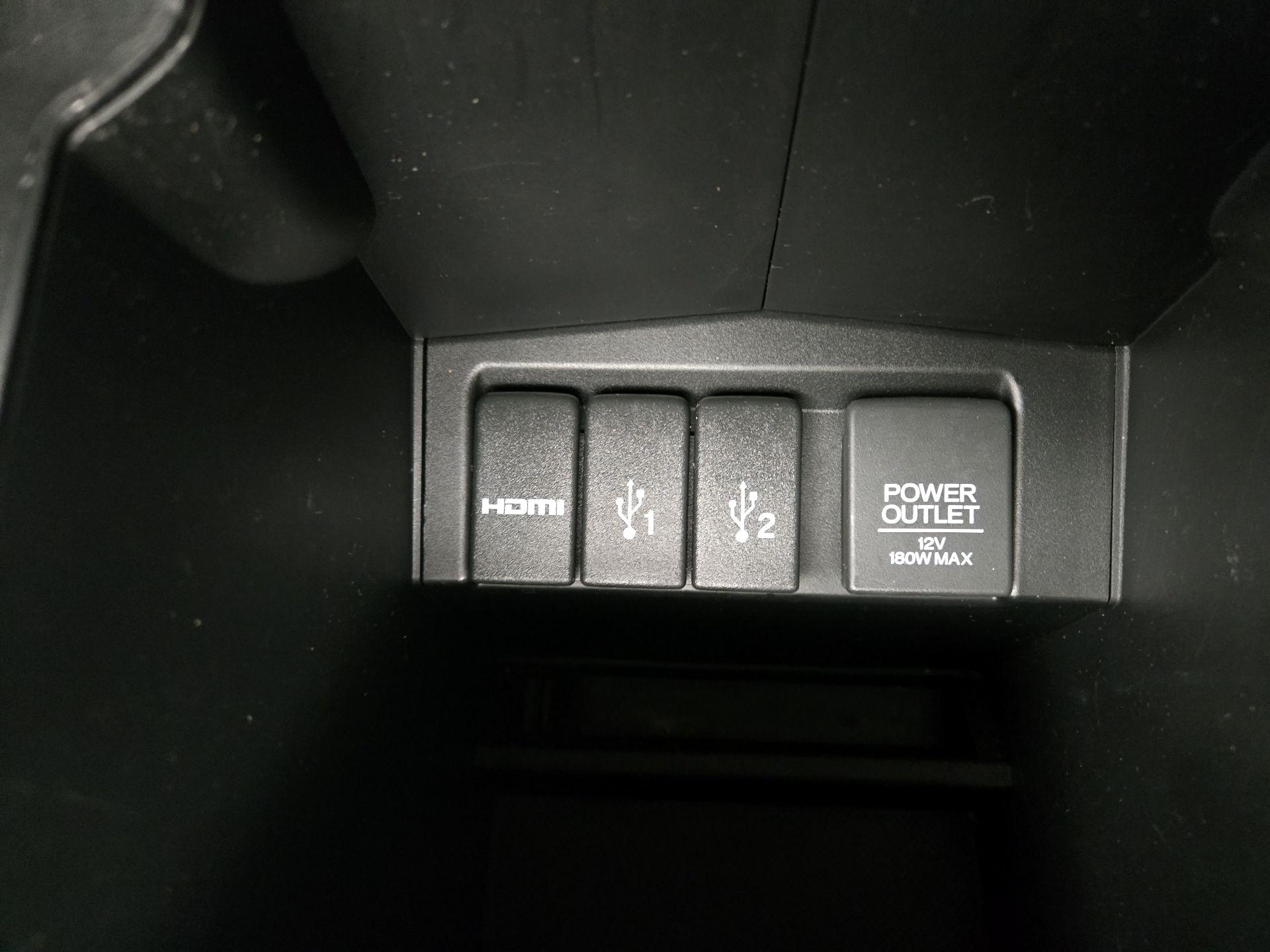 Thumbnail: 2015 Honda CR-V - 18