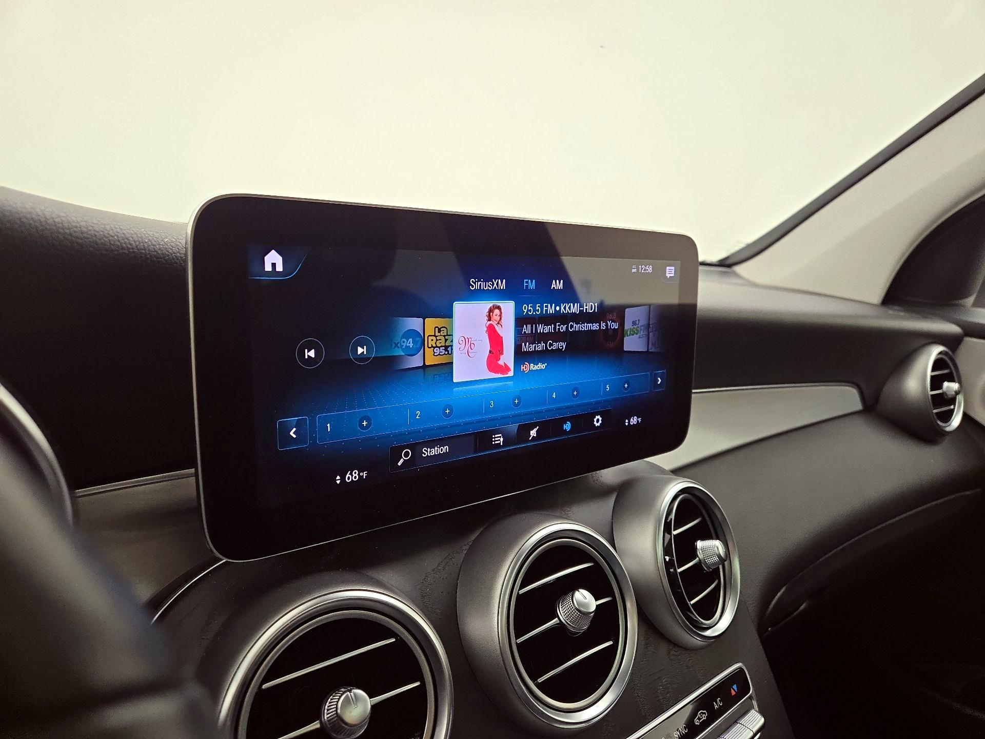 Thumbnail: 2021 Mercedes-Benz GLC - 16