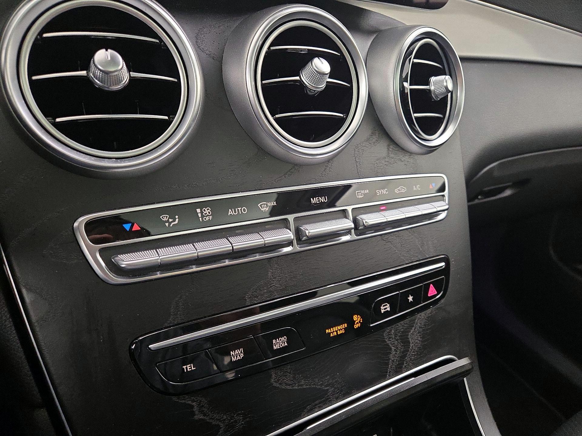 Thumbnail: 2021 Mercedes-Benz GLC - 17