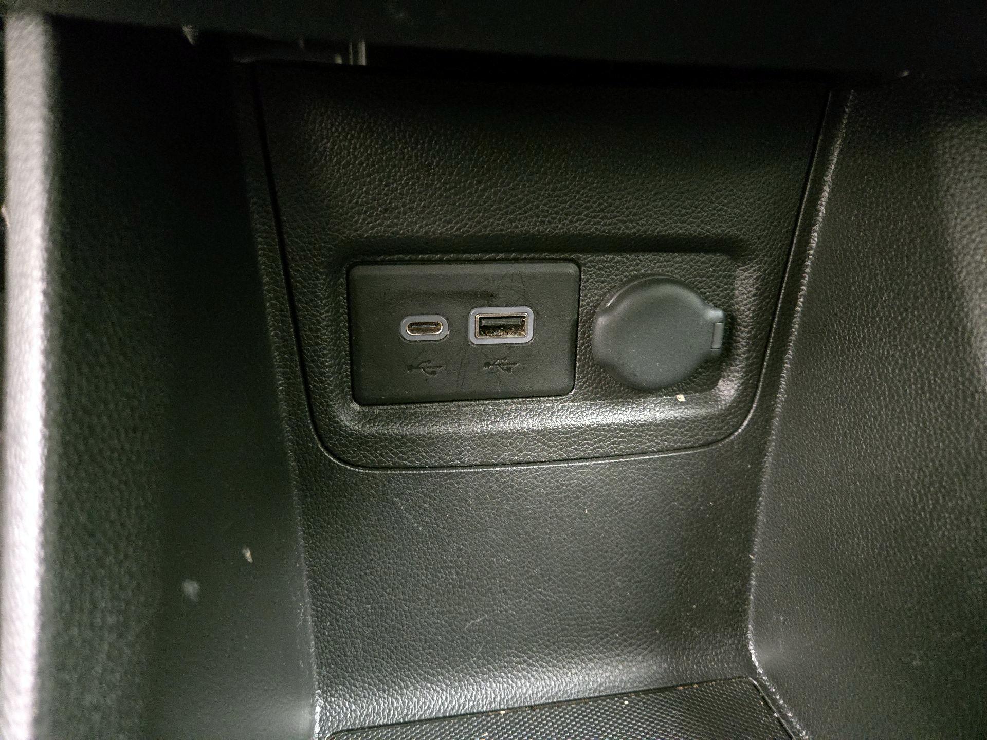 Thumbnail: 2020 Chevrolet Spark - 18