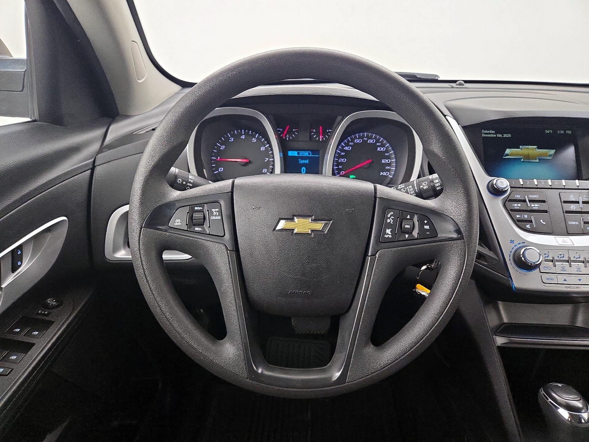 Thumbnail: 2017 Chevrolet Equinox - 10