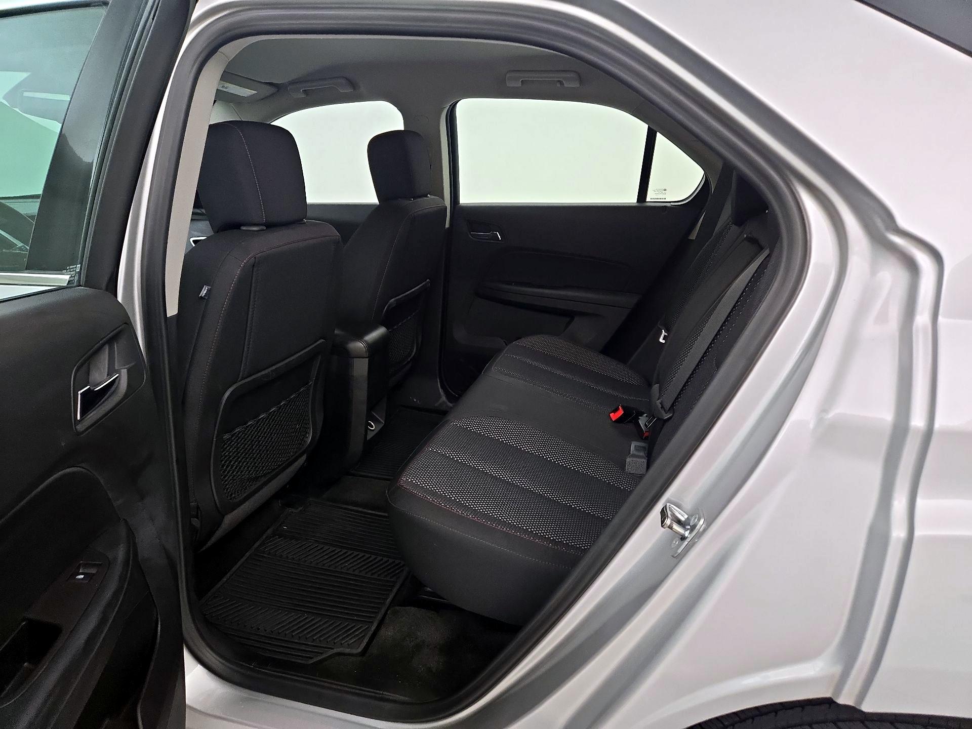 Thumbnail: 2017 Chevrolet Equinox - 19