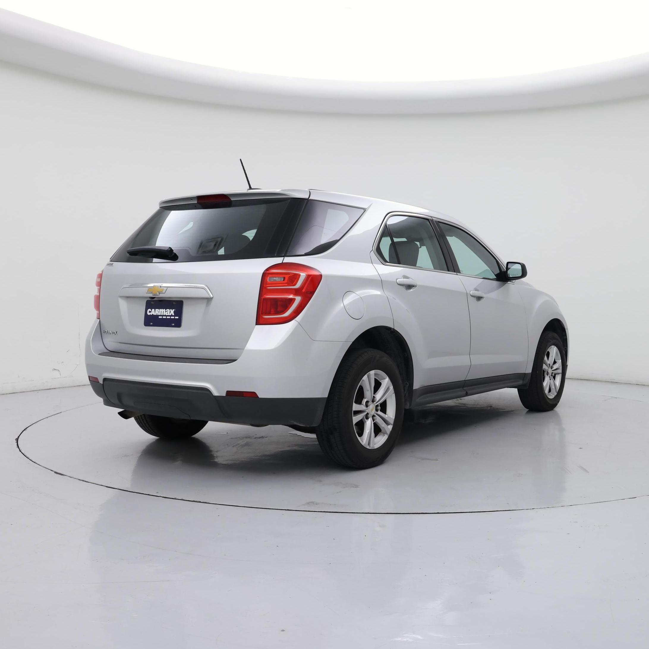 Thumbnail: 2017 Chevrolet Equinox - 8