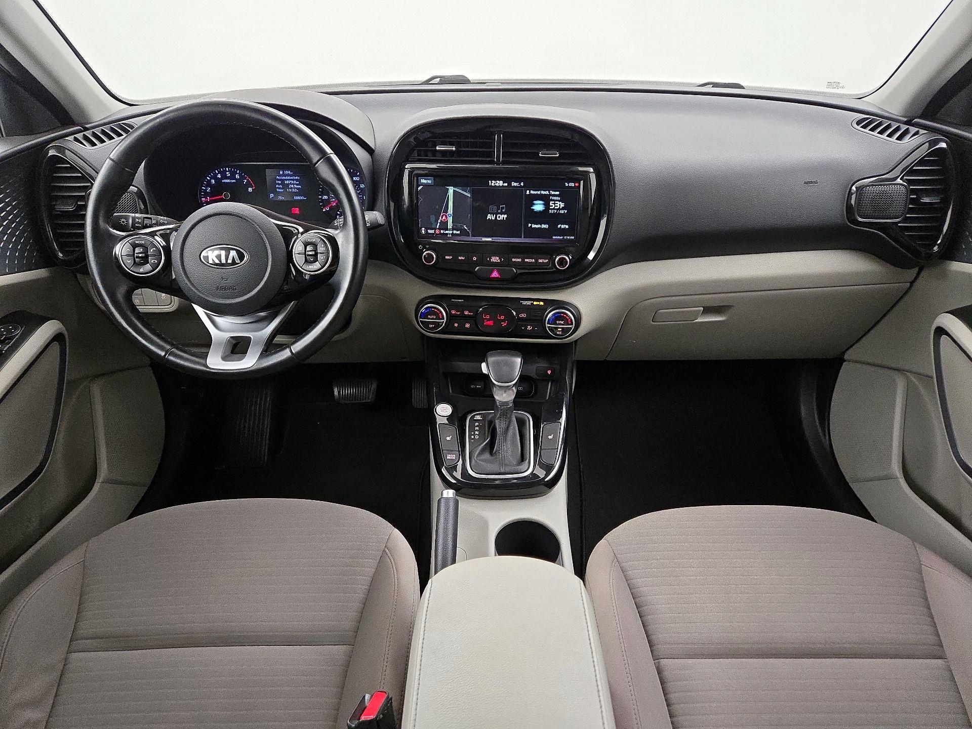 Thumbnail: 2020 Kia Soul - 9