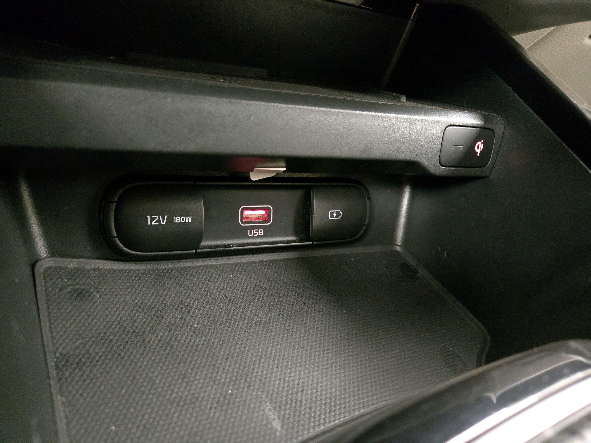 Thumbnail: 2020 Kia Soul - 19