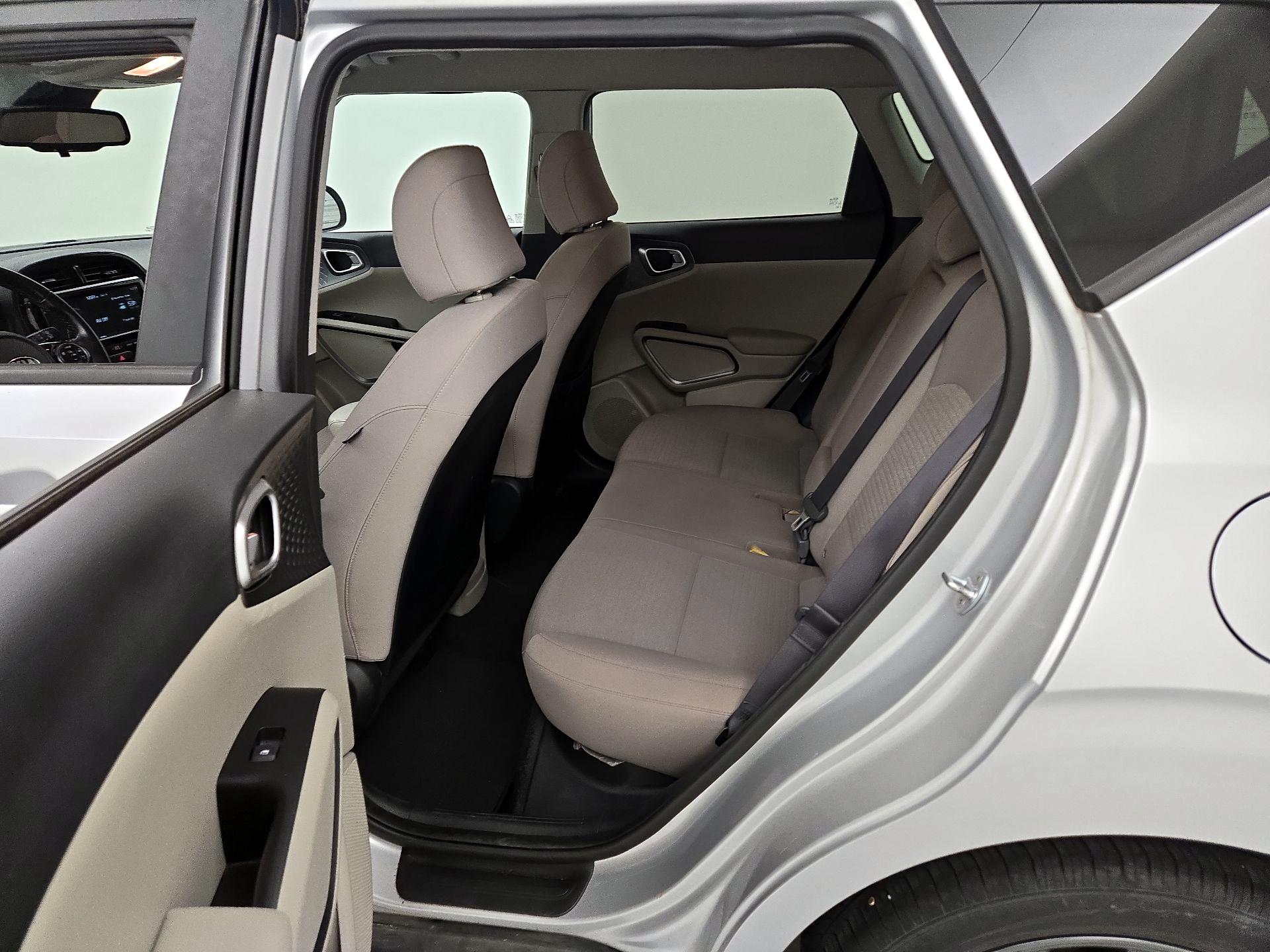 Thumbnail: 2020 Kia Soul - 20