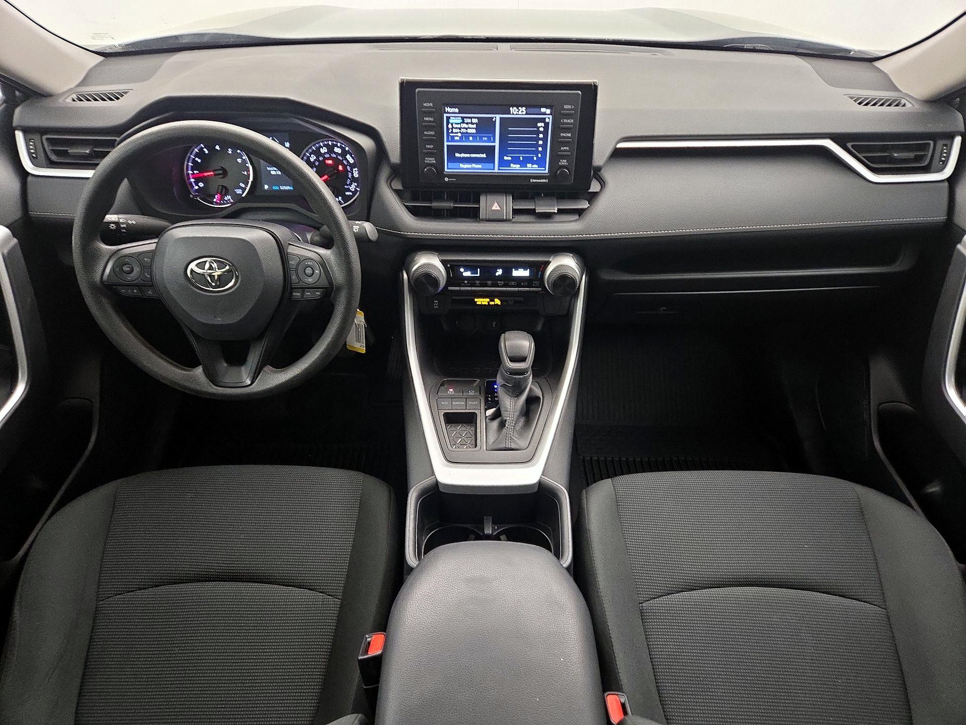 Thumbnail: 2022 Toyota RAV4 - 9