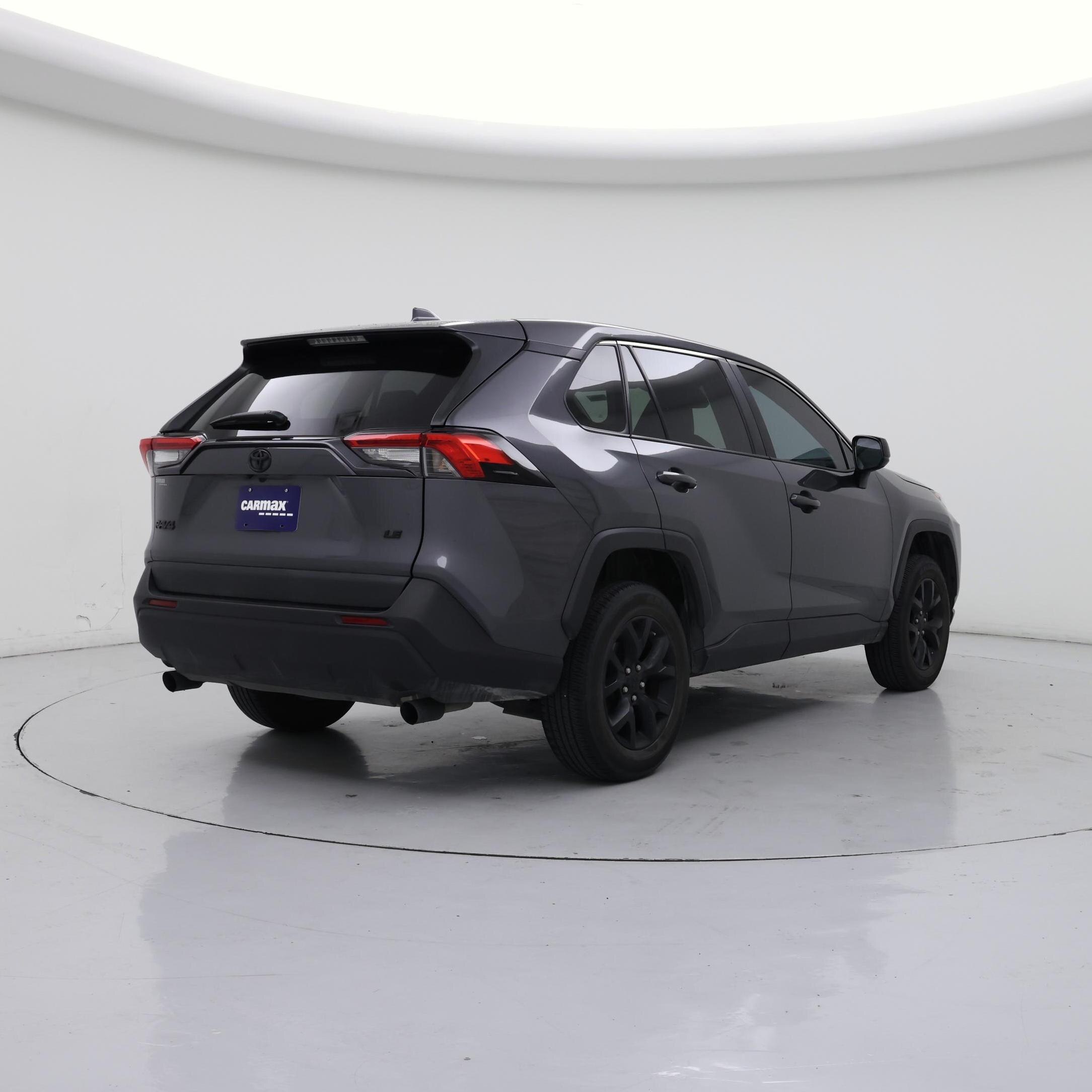 Thumbnail: 2022 Toyota RAV4 - 8
