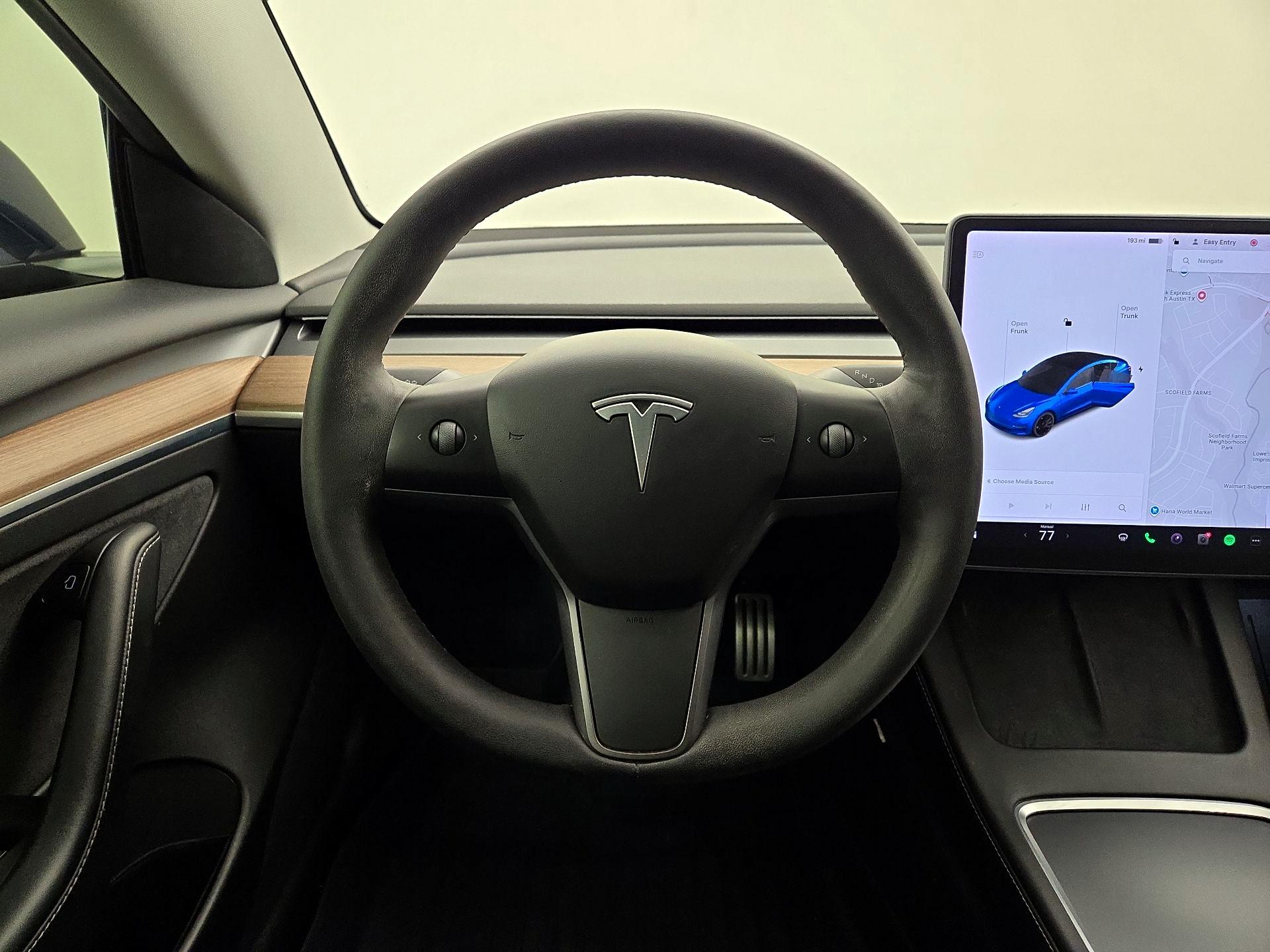 Thumbnail: 2021 Tesla Model 3 - 10