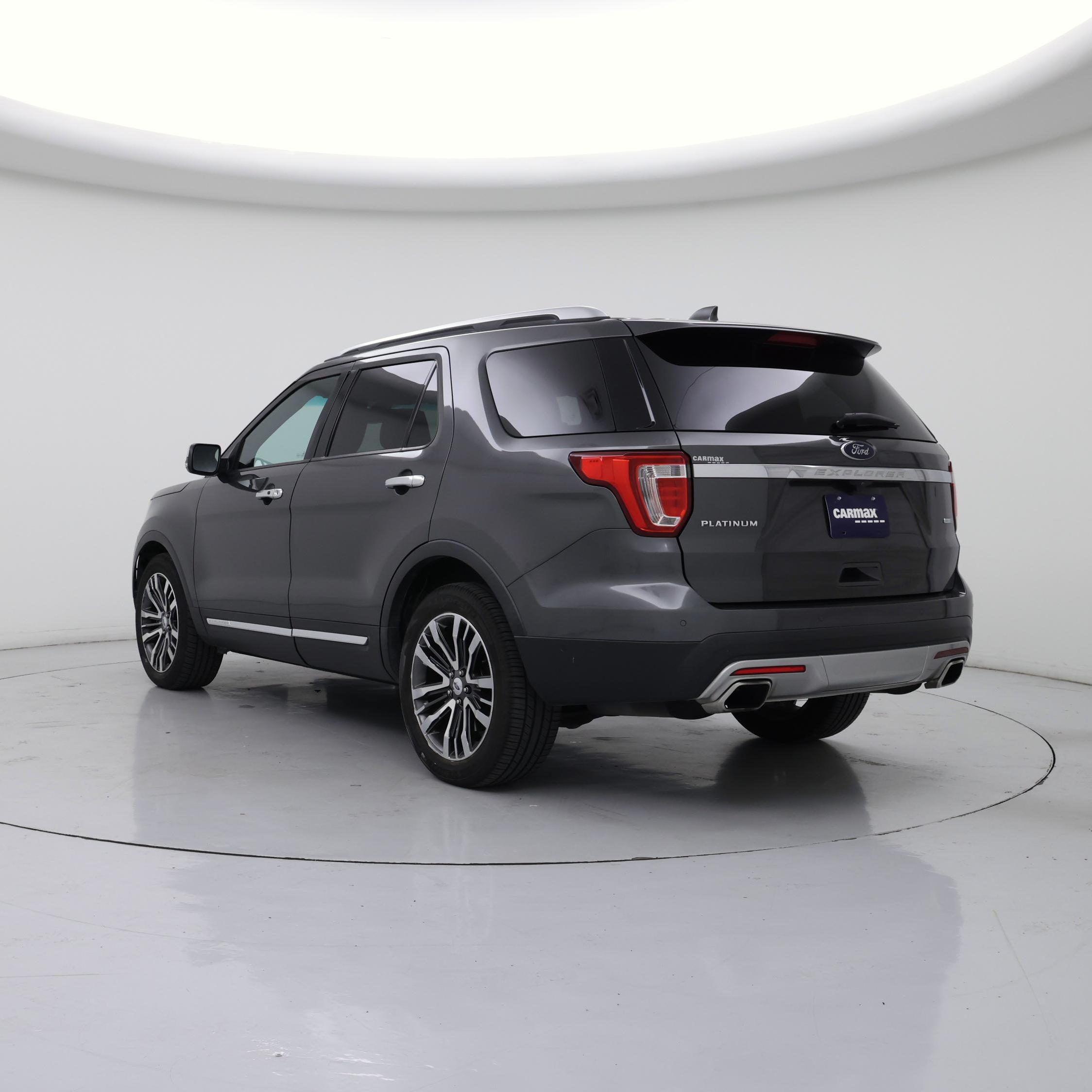 Thumbnail: 2016 Ford Explorer - 2