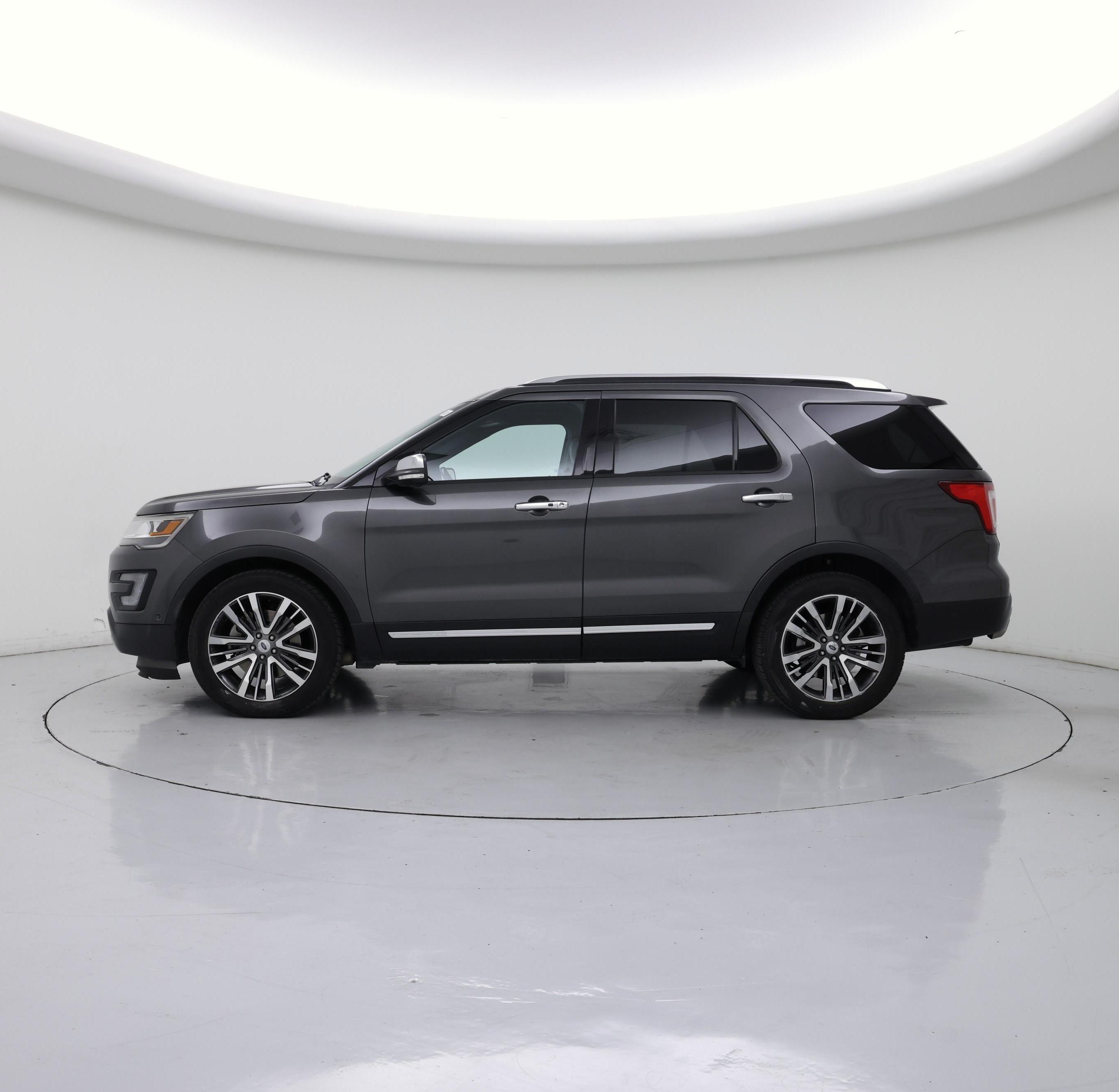 Thumbnail: 2016 Ford Explorer - 3