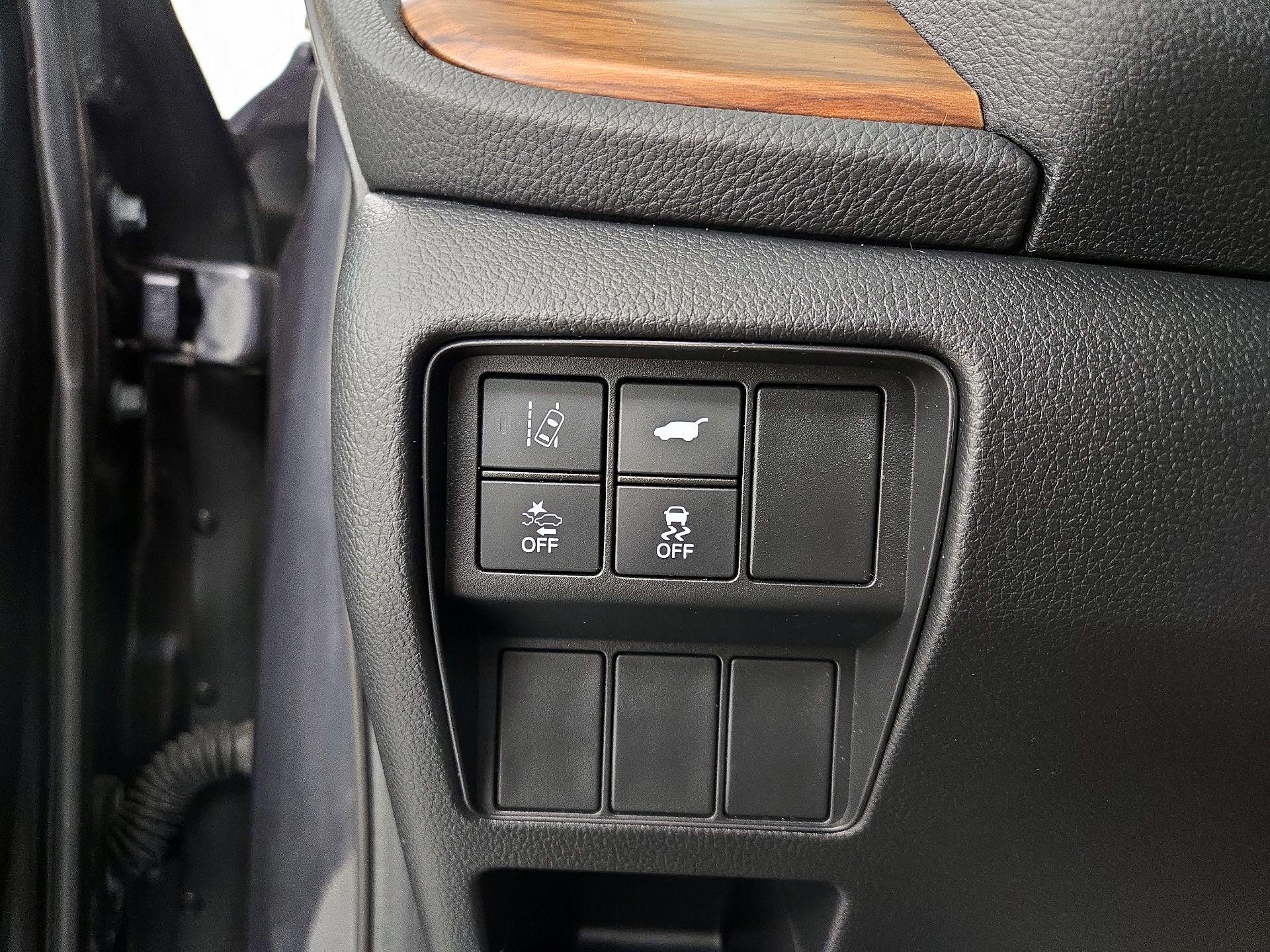 Thumbnail: 2017 Honda CR-V - 13