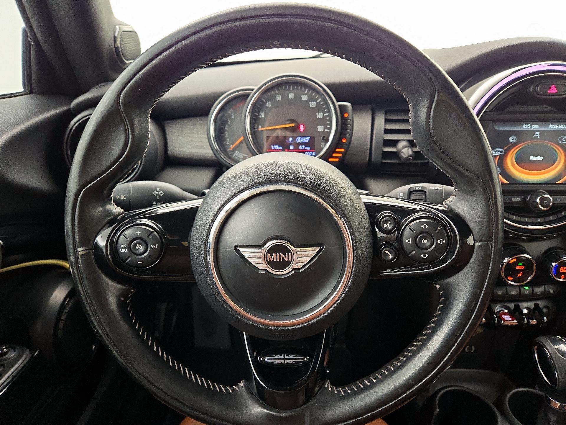 Thumbnail: 2017 MINI Cooper - 10