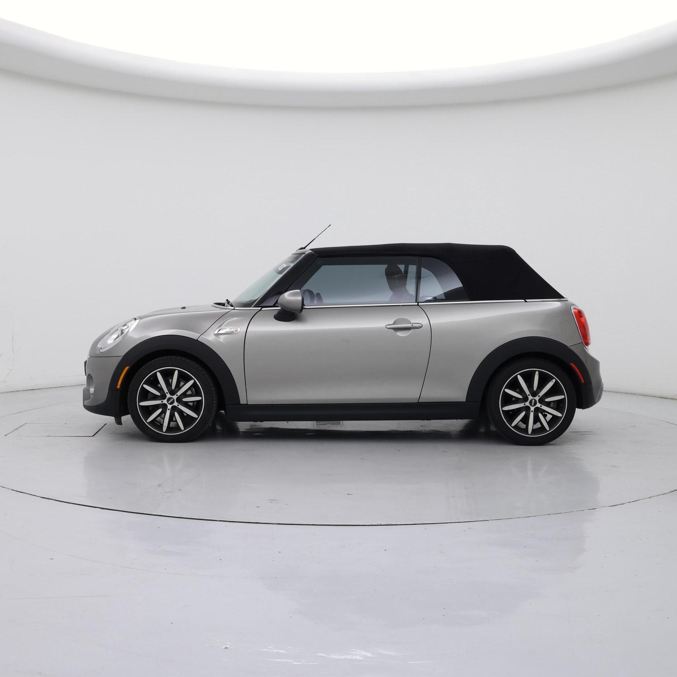 Thumbnail: 2017 MINI Cooper - 3