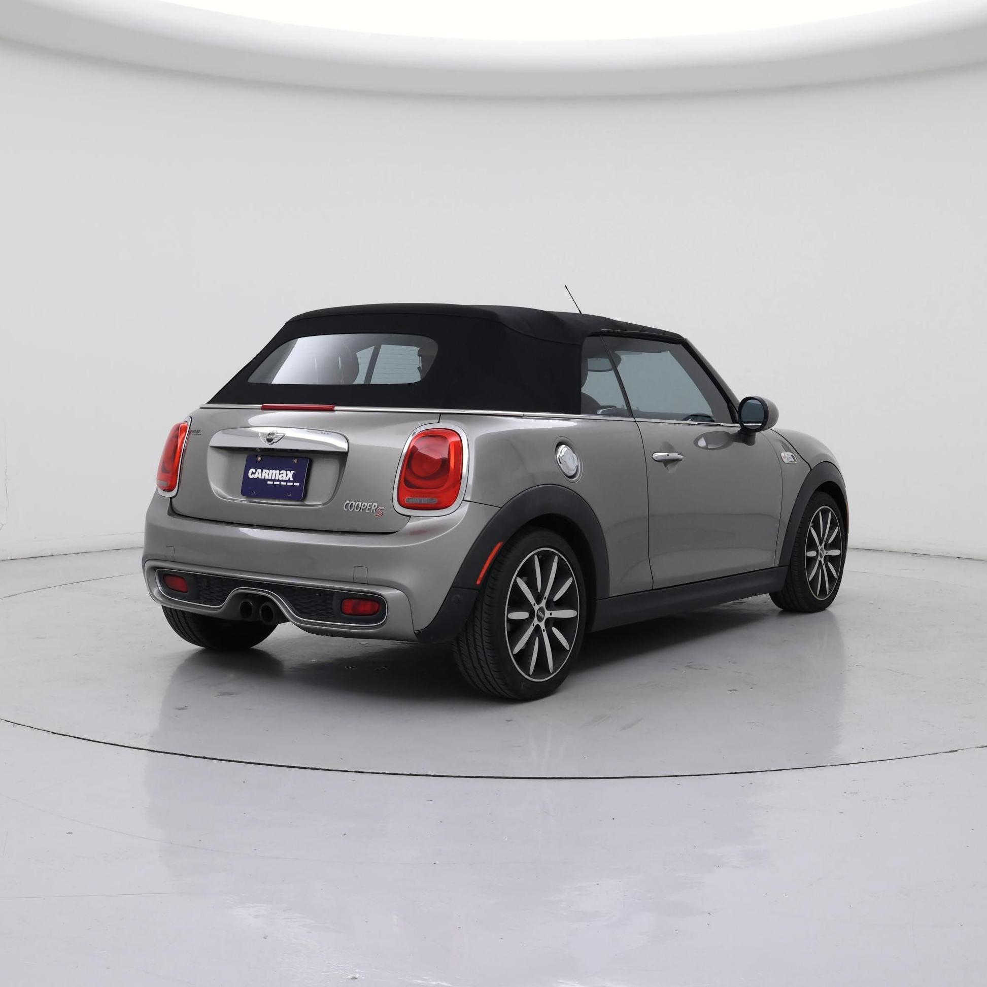 Thumbnail: 2017 MINI Cooper - 8