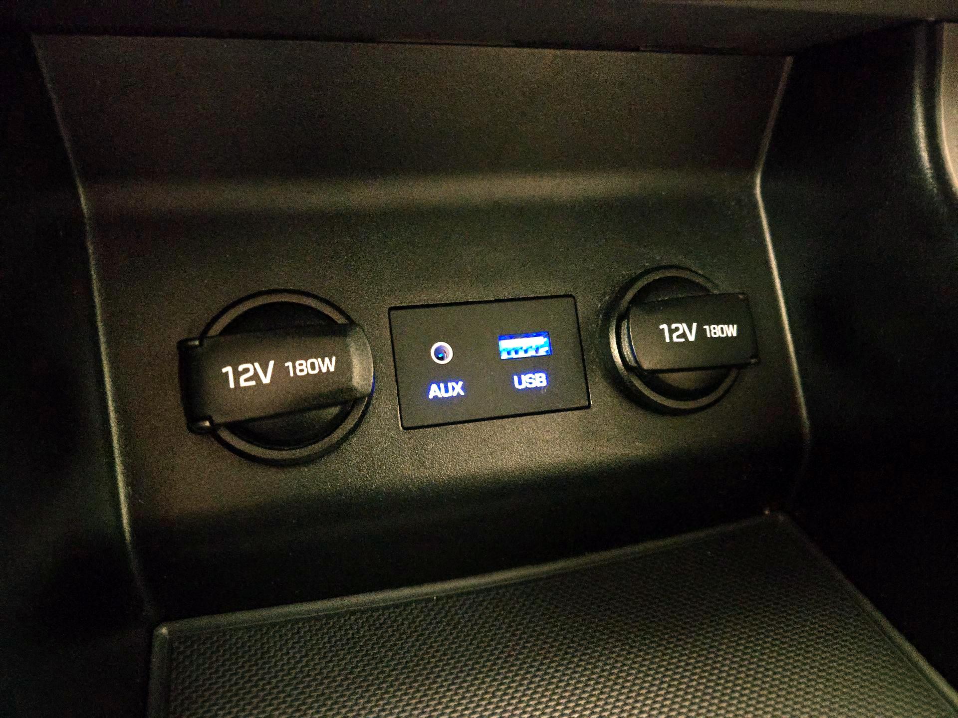 Thumbnail: 2019 Hyundai Elantra - 18