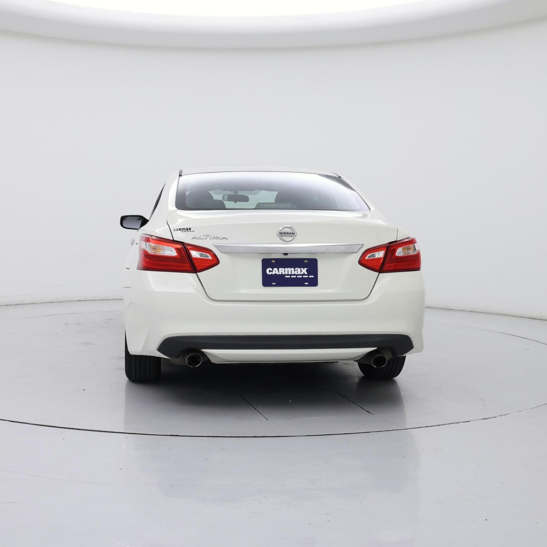 Thumbnail: 2016 Nissan Altima - 6