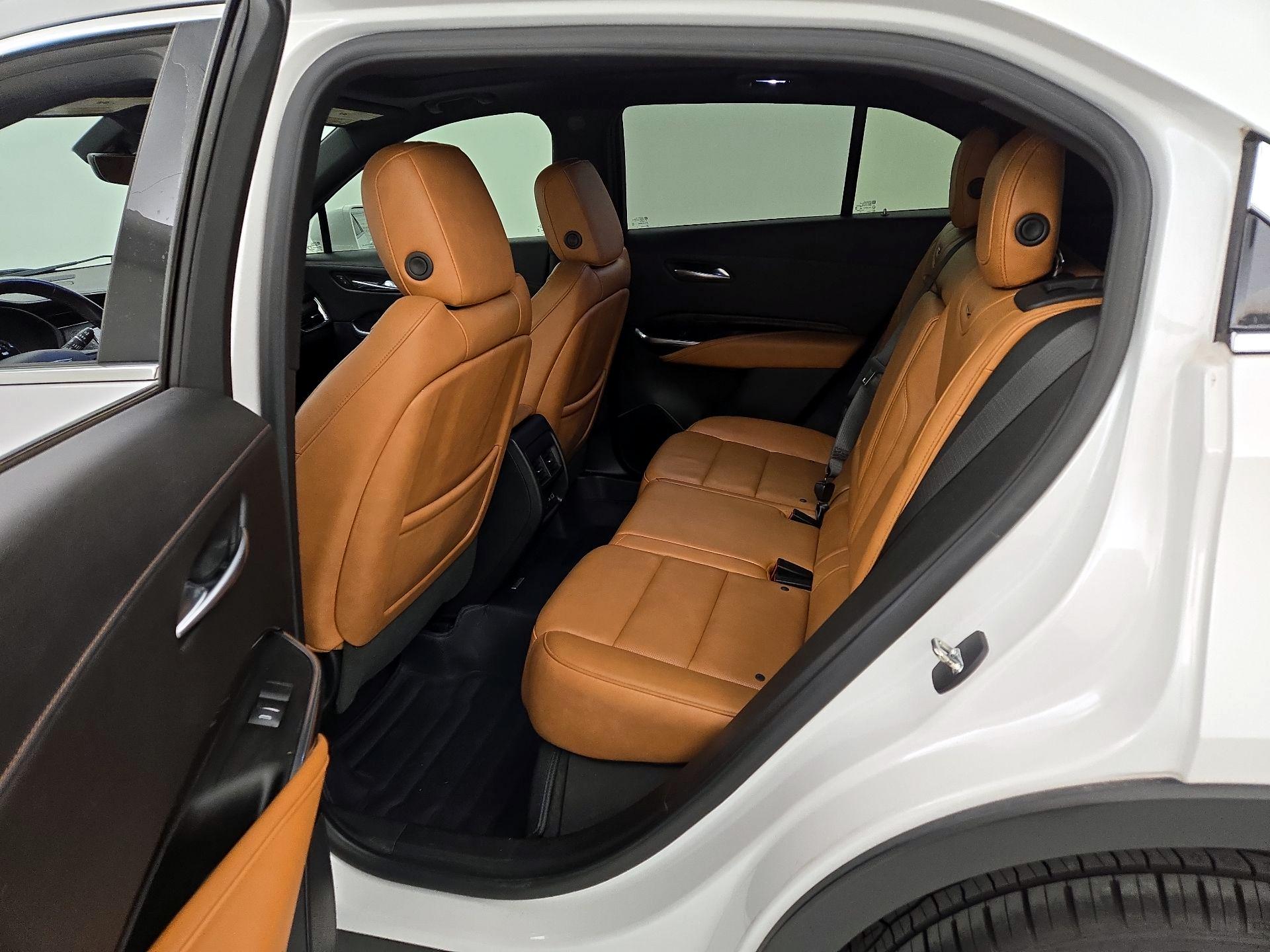 Thumbnail: 2019 Cadillac XT4 - 20