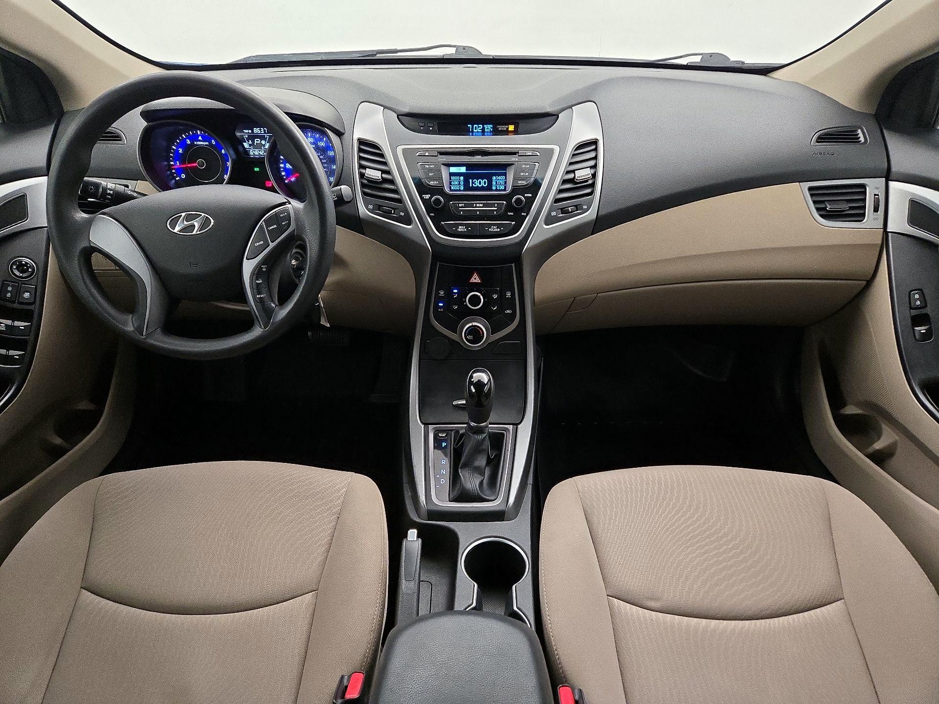 Thumbnail: 2015 Hyundai Elantra - 9