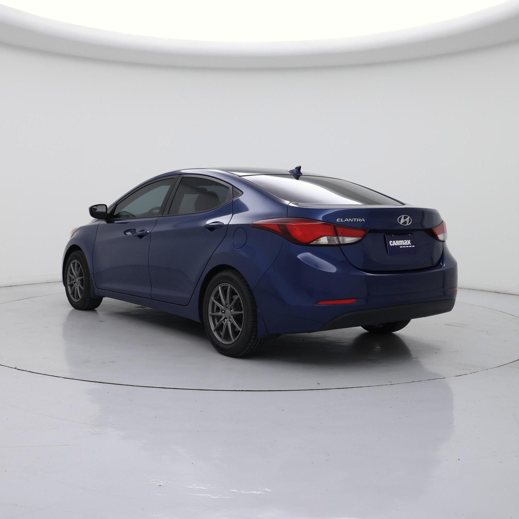 Thumbnail: 2015 Hyundai Elantra - 2