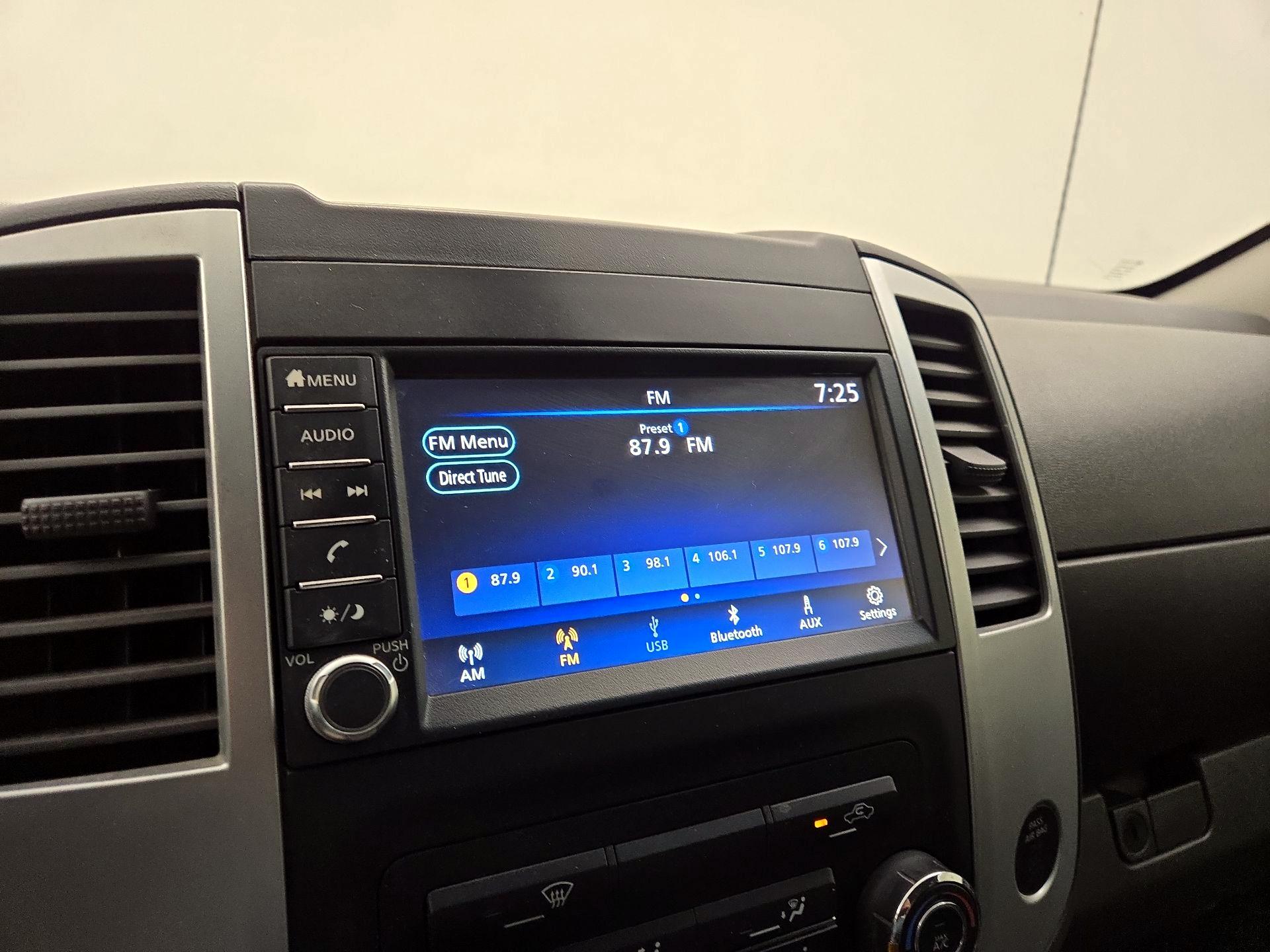 Thumbnail: 2019 Nissan Frontier - 15